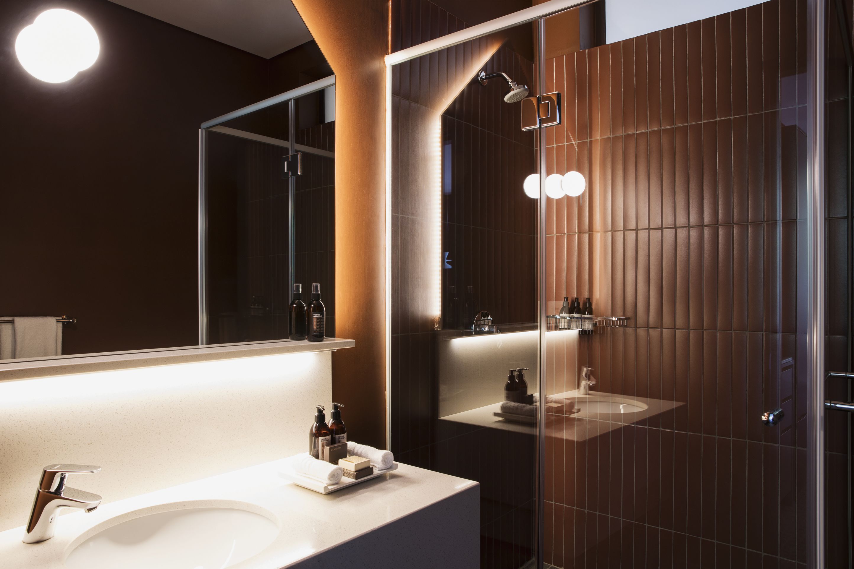 Home Suite Hotels Rosebank 4*