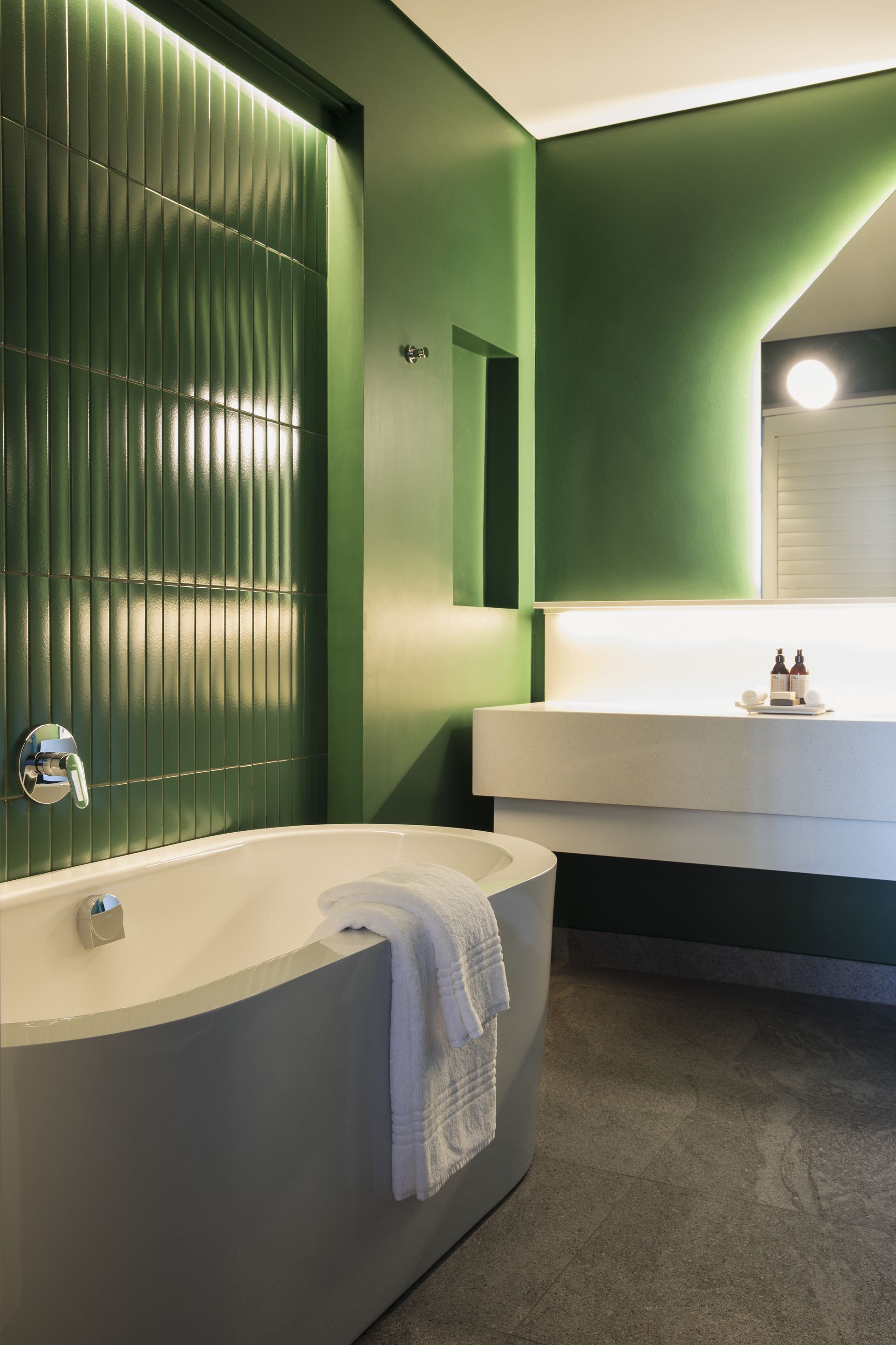 Home Suite Hotels Rosebank 4*