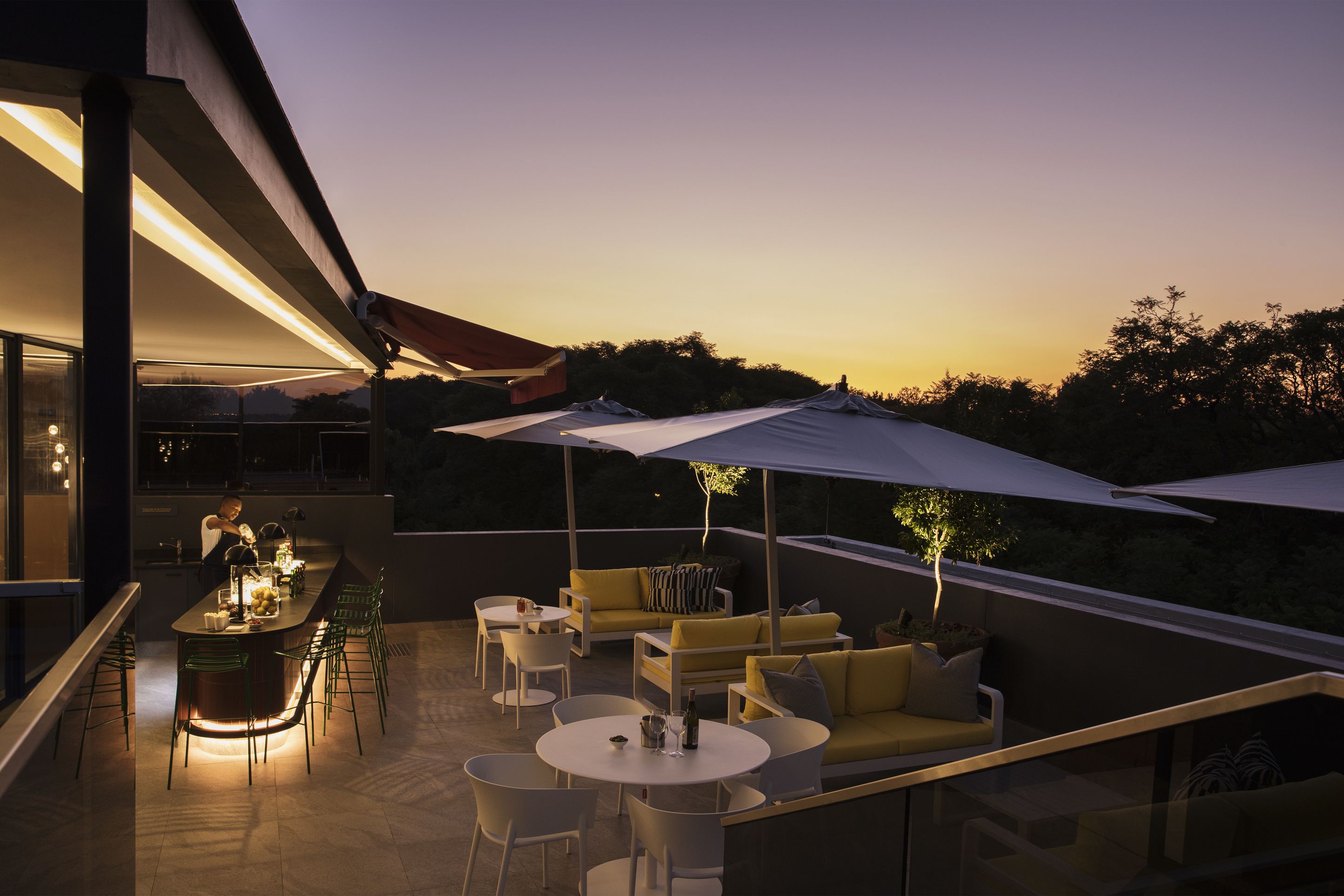 Home Suite Hotels Rosebank 4*