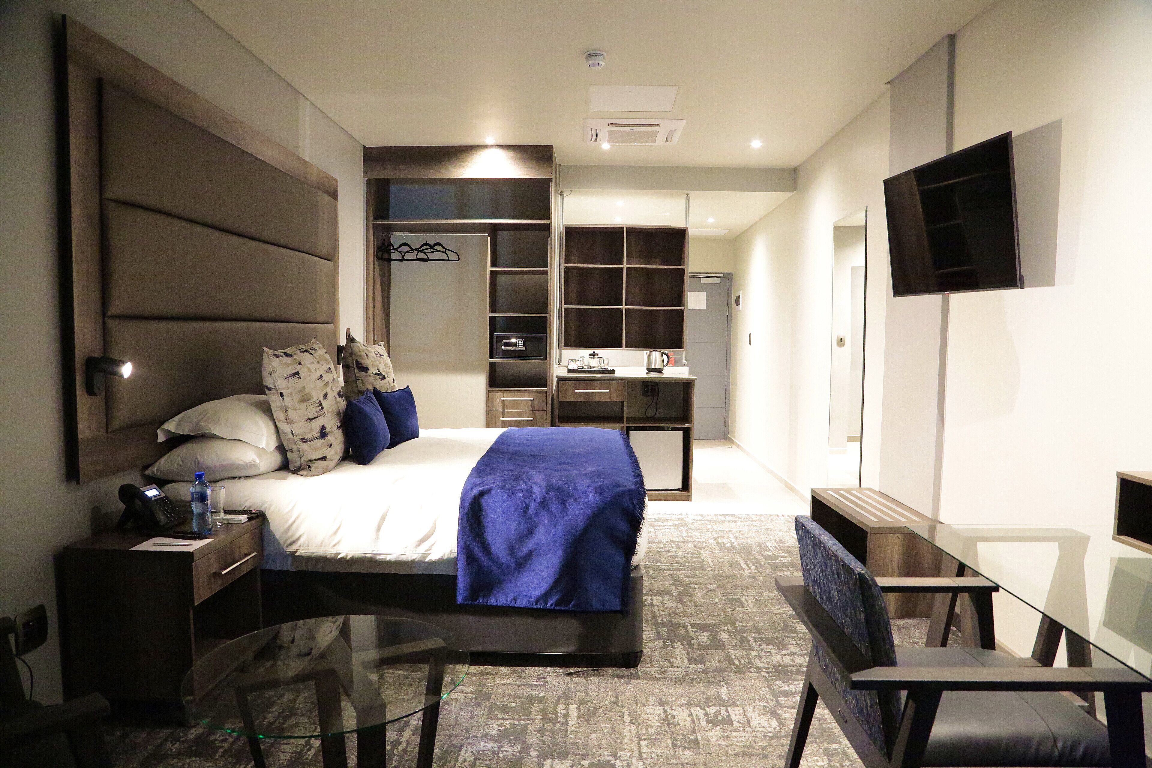 Blueberry Hill Hotel 4*