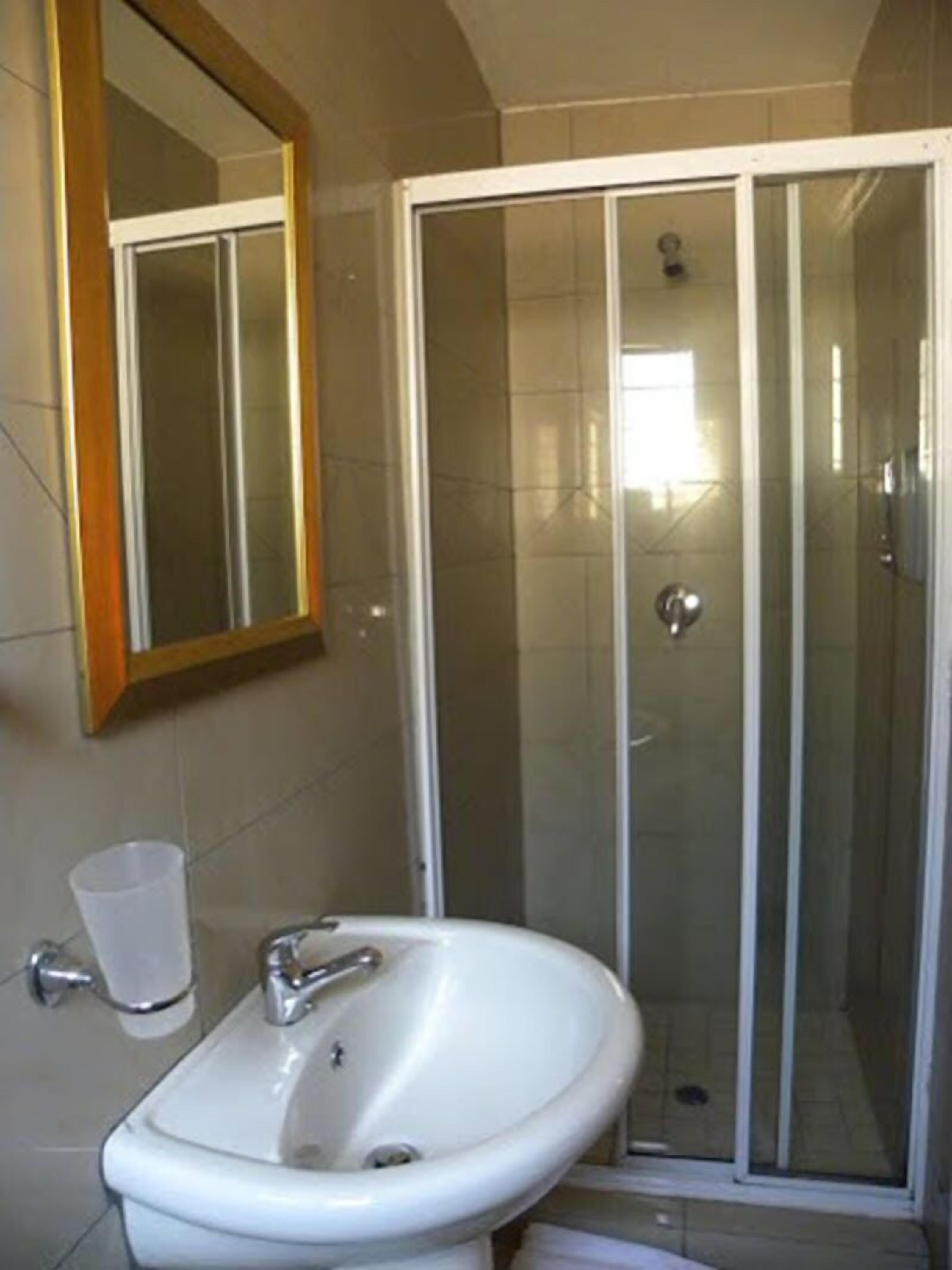Croydon hotel 3*