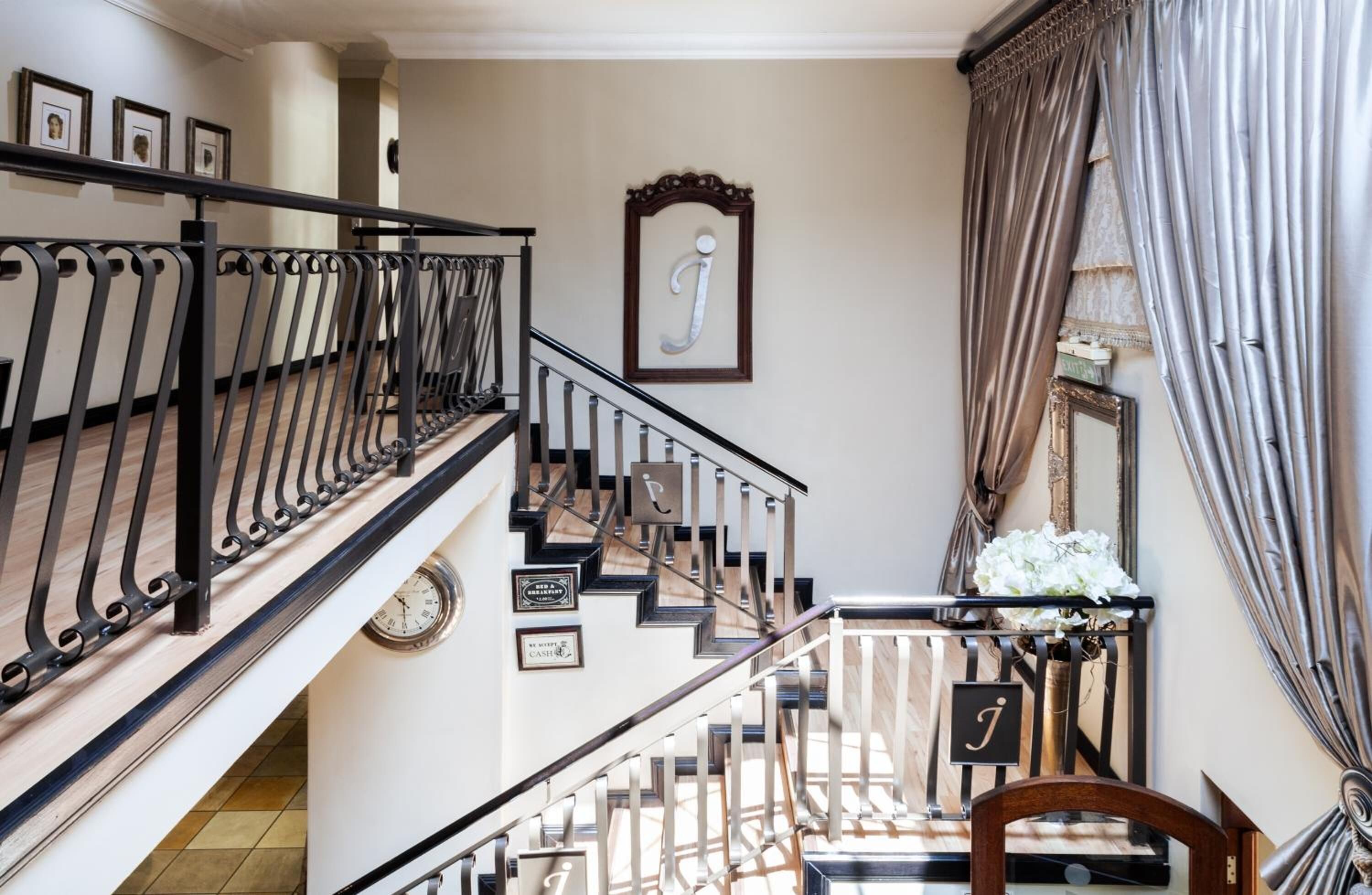 InnJoy Boutique Hotel 3*