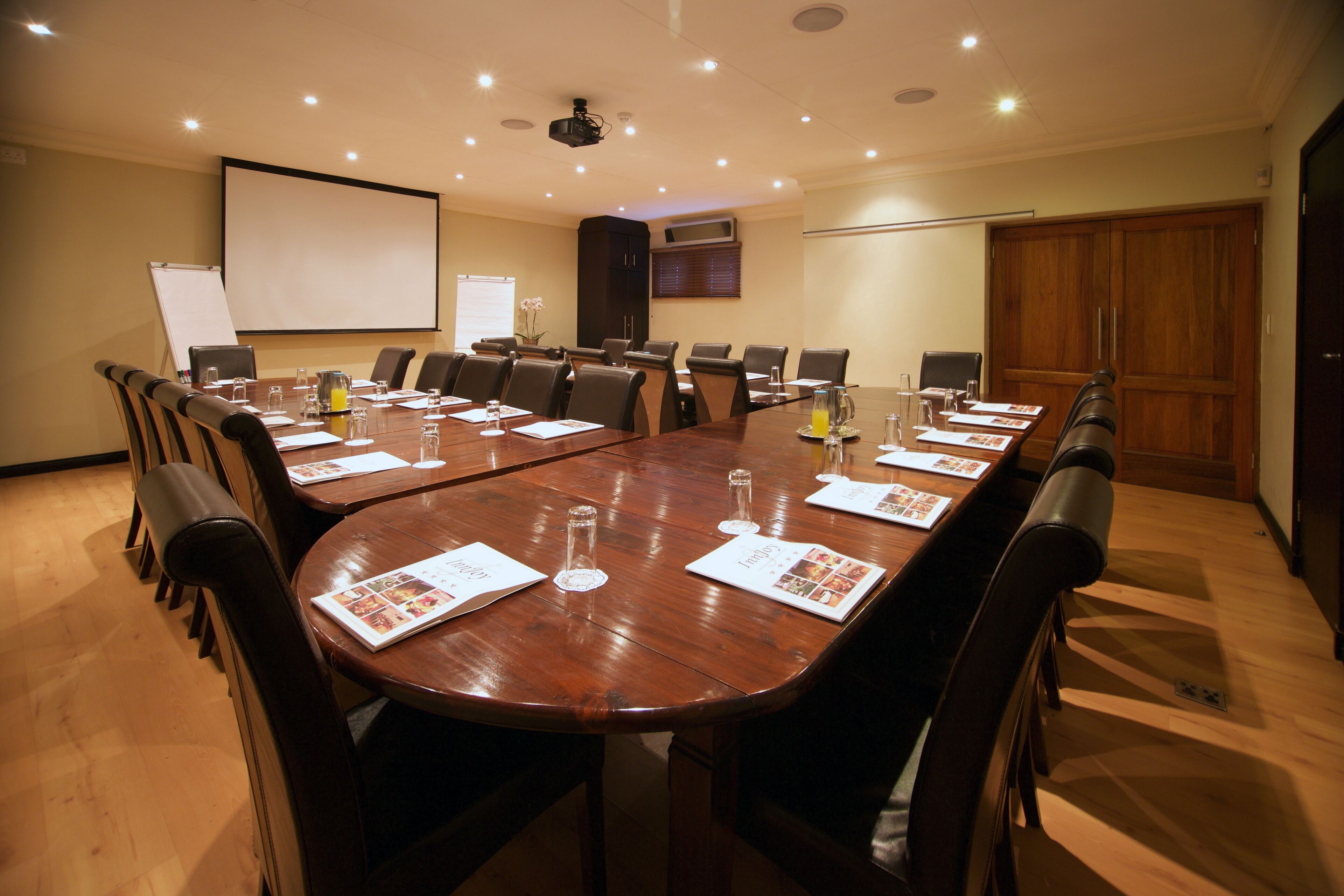 InnJoy Boutique Hotel 3*