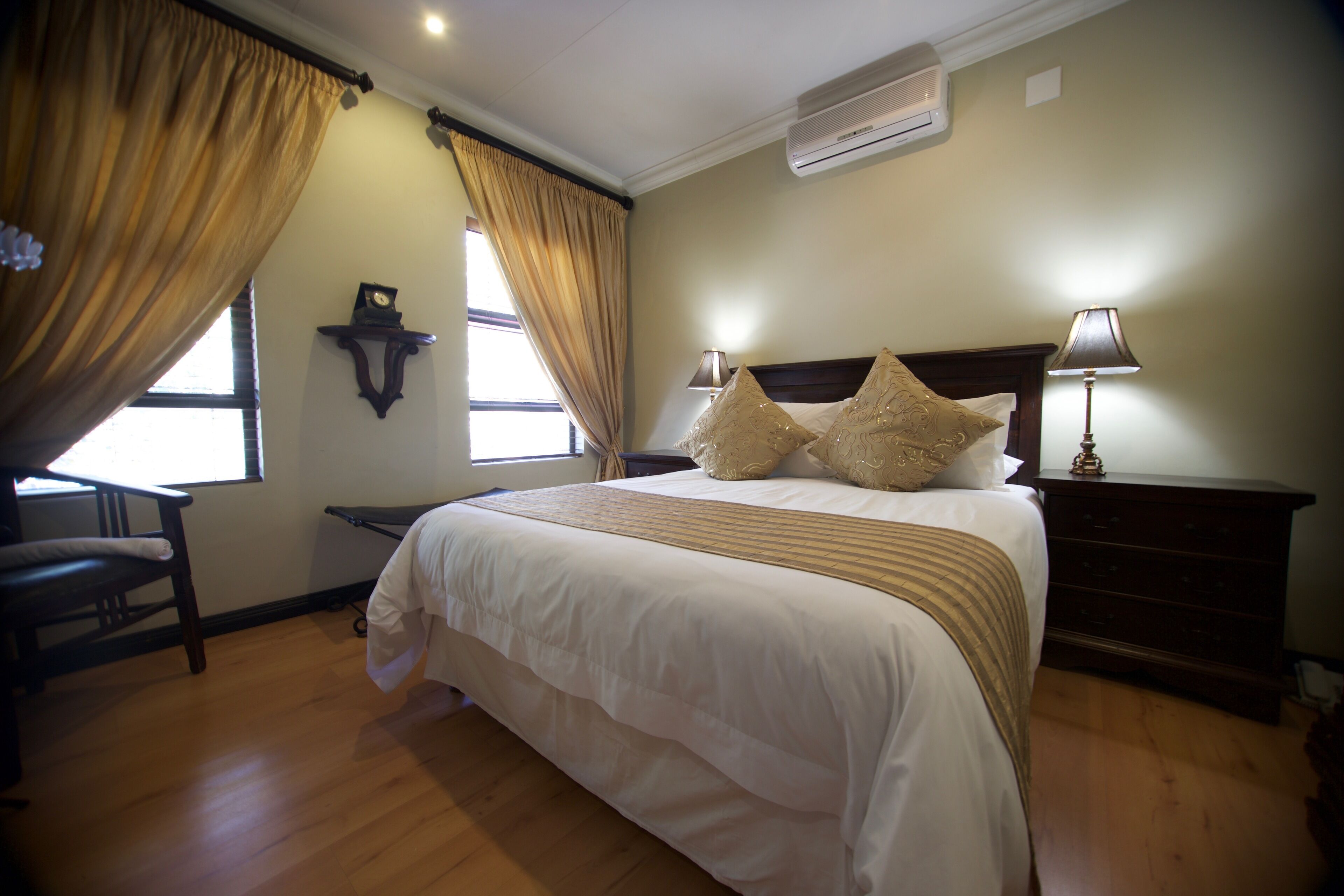 InnJoy Boutique Hotel 3*