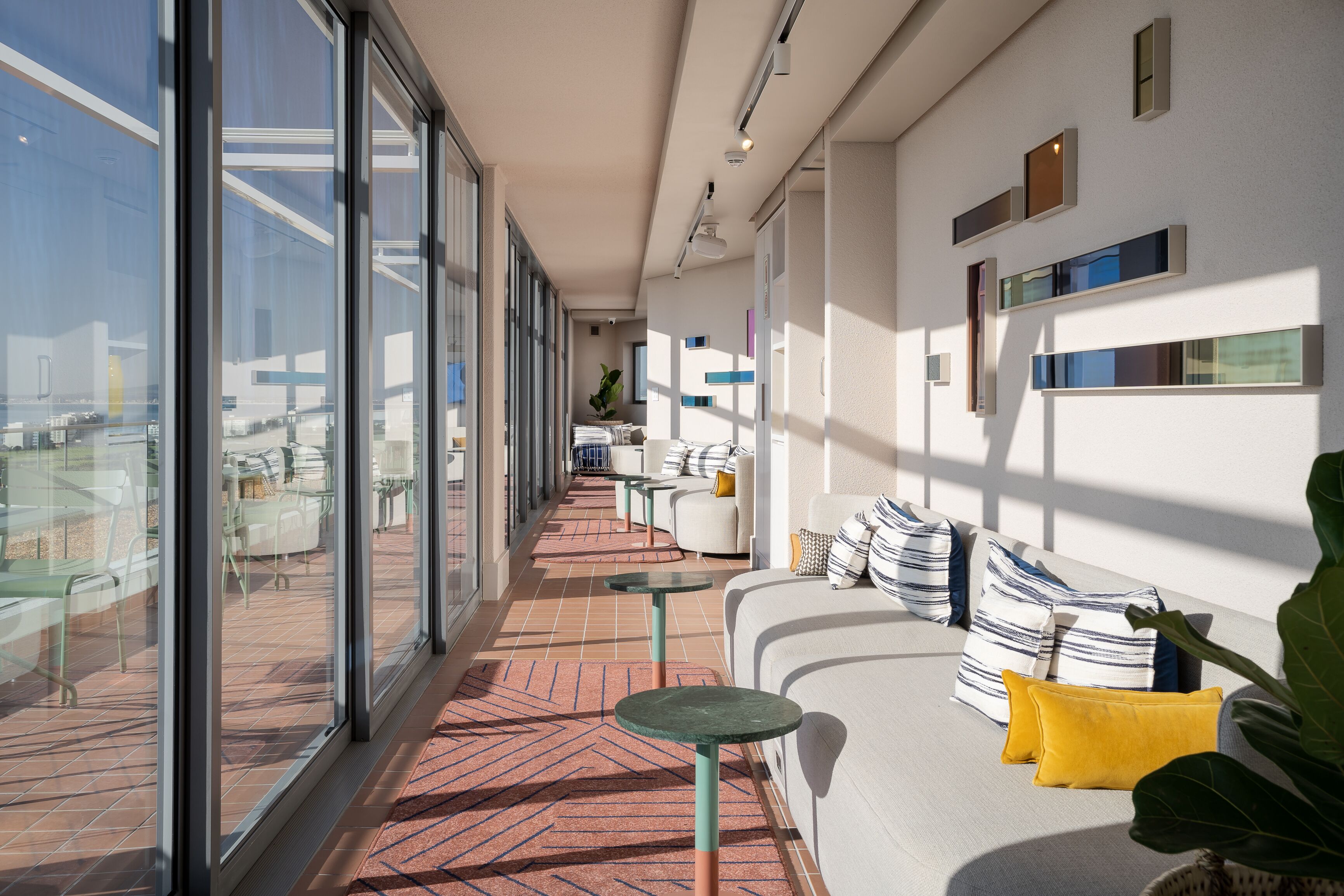 Home Suite Hotels Sea Point 3*