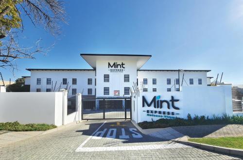 MINT Express Melrose View 3*