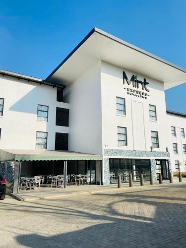 MINT Express Melrose View 3*
