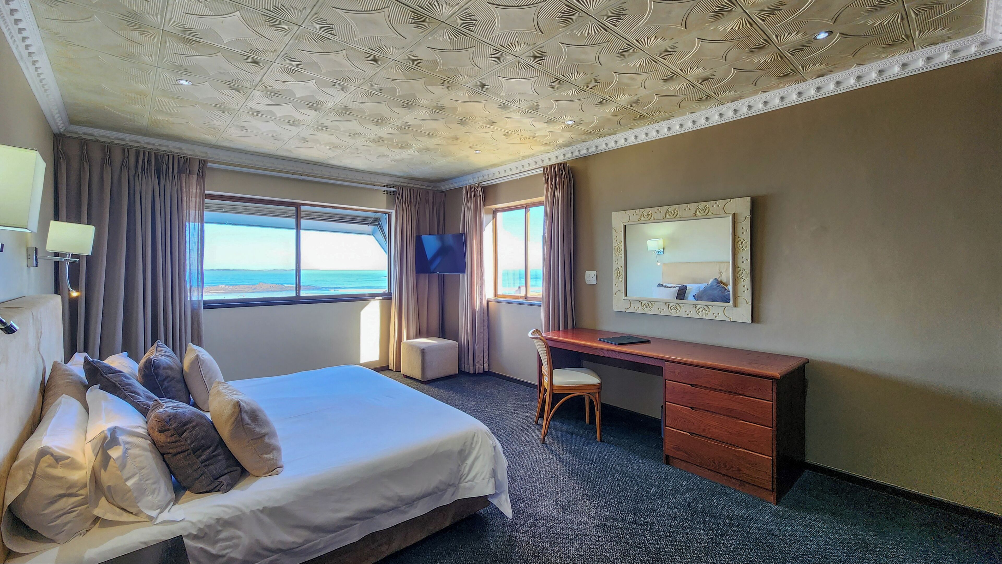 Blue Peter Hotel 3*
