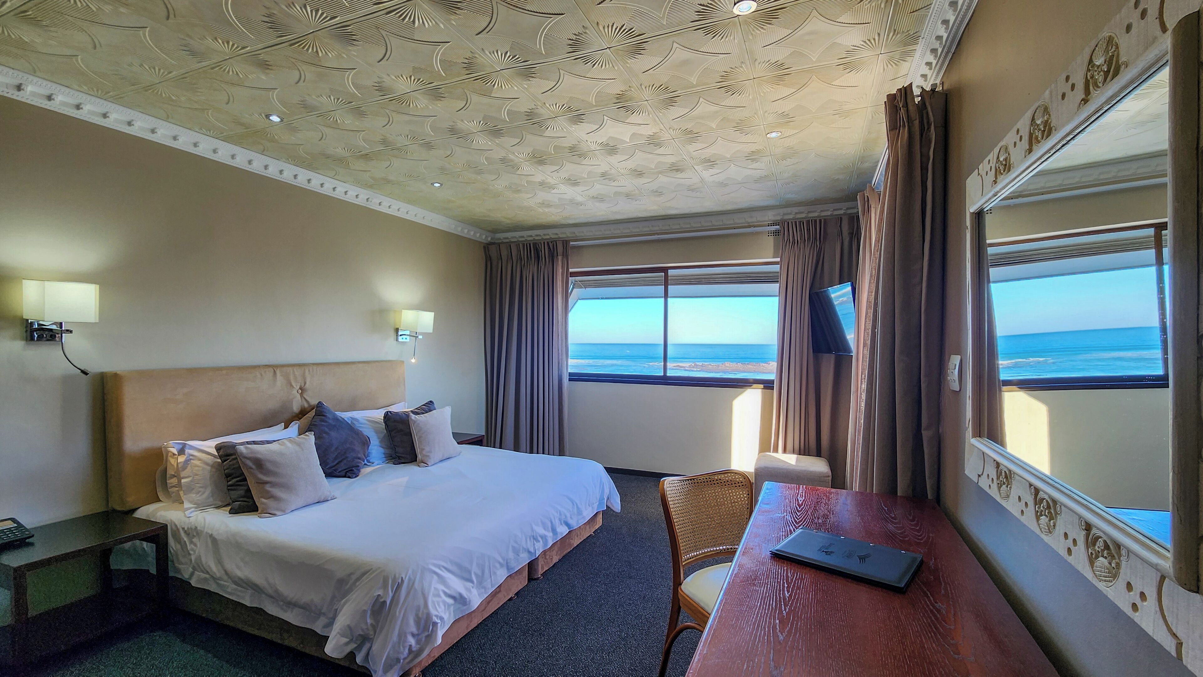 Blue Peter Hotel 3*