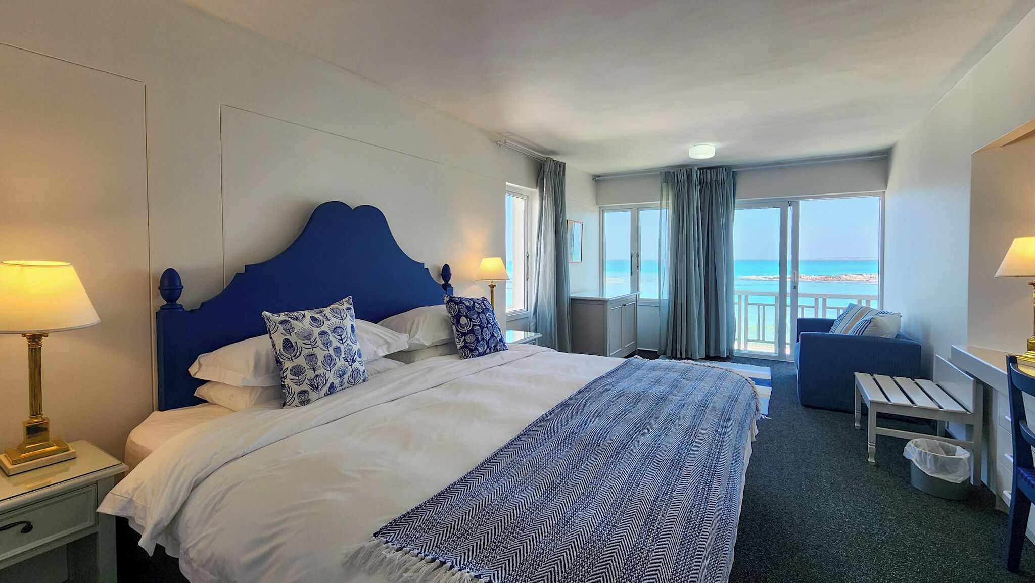 Blue Peter Hotel 3*