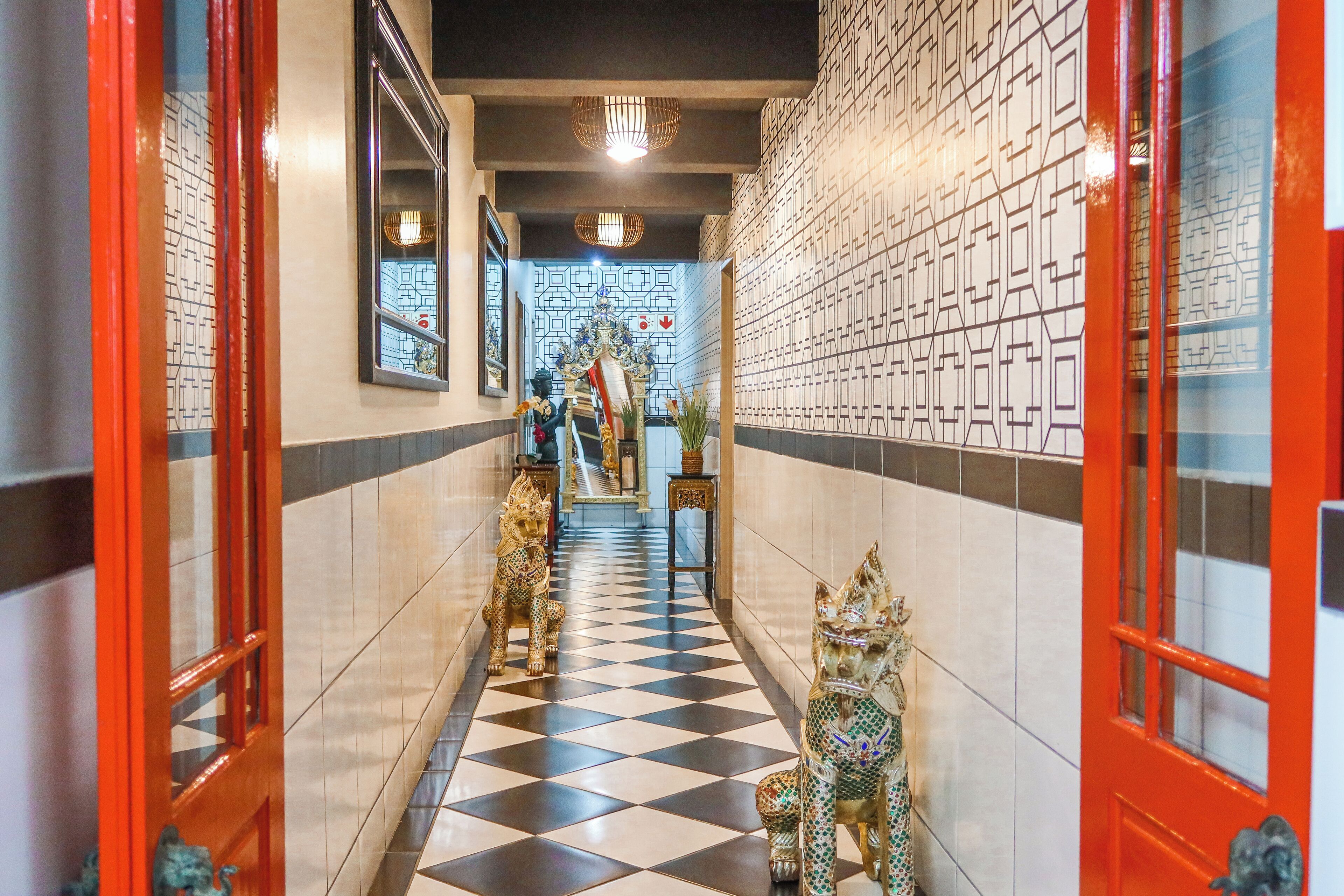 55 on Main Guesthouse and Spa 4*