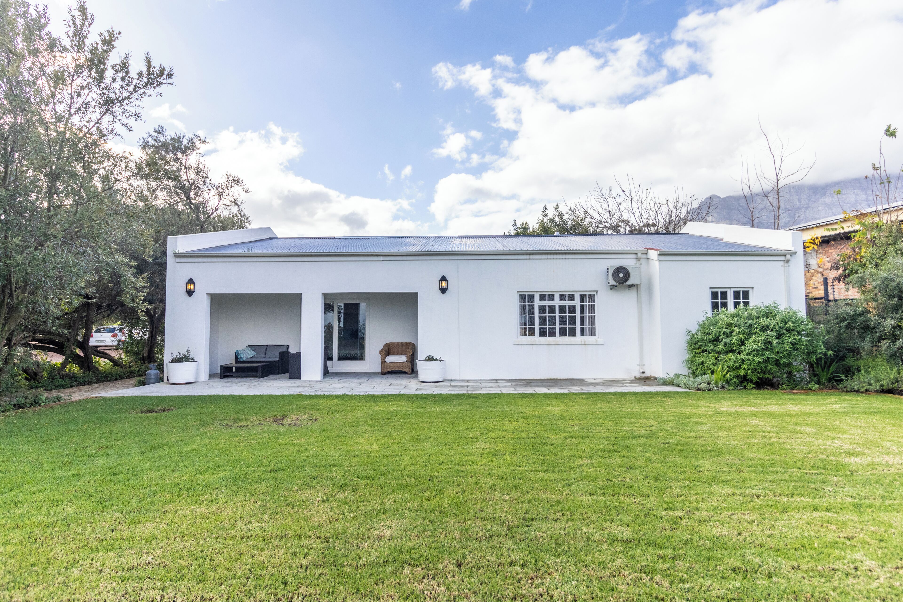 Sunset Farm Stellenbosch 4*