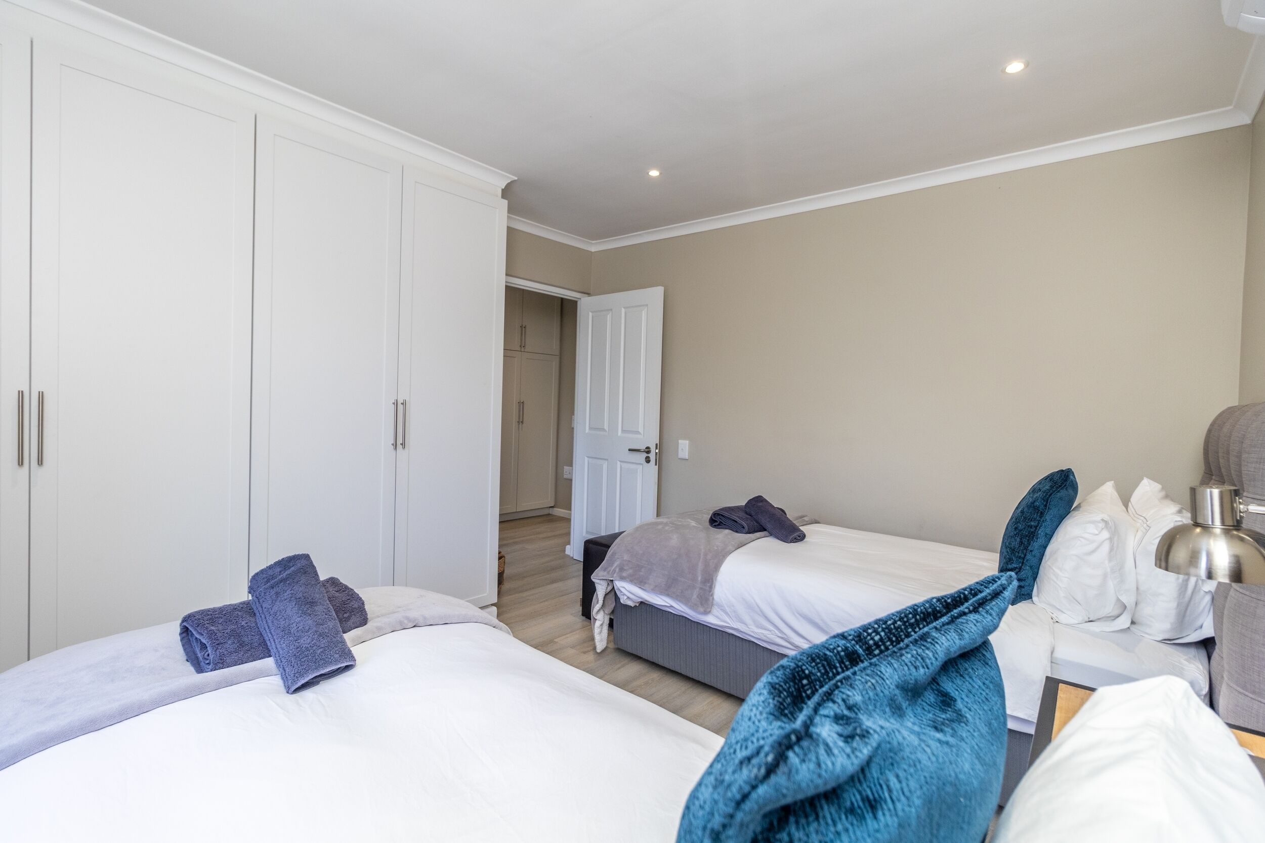 Sunset Farm Stellenbosch 4*