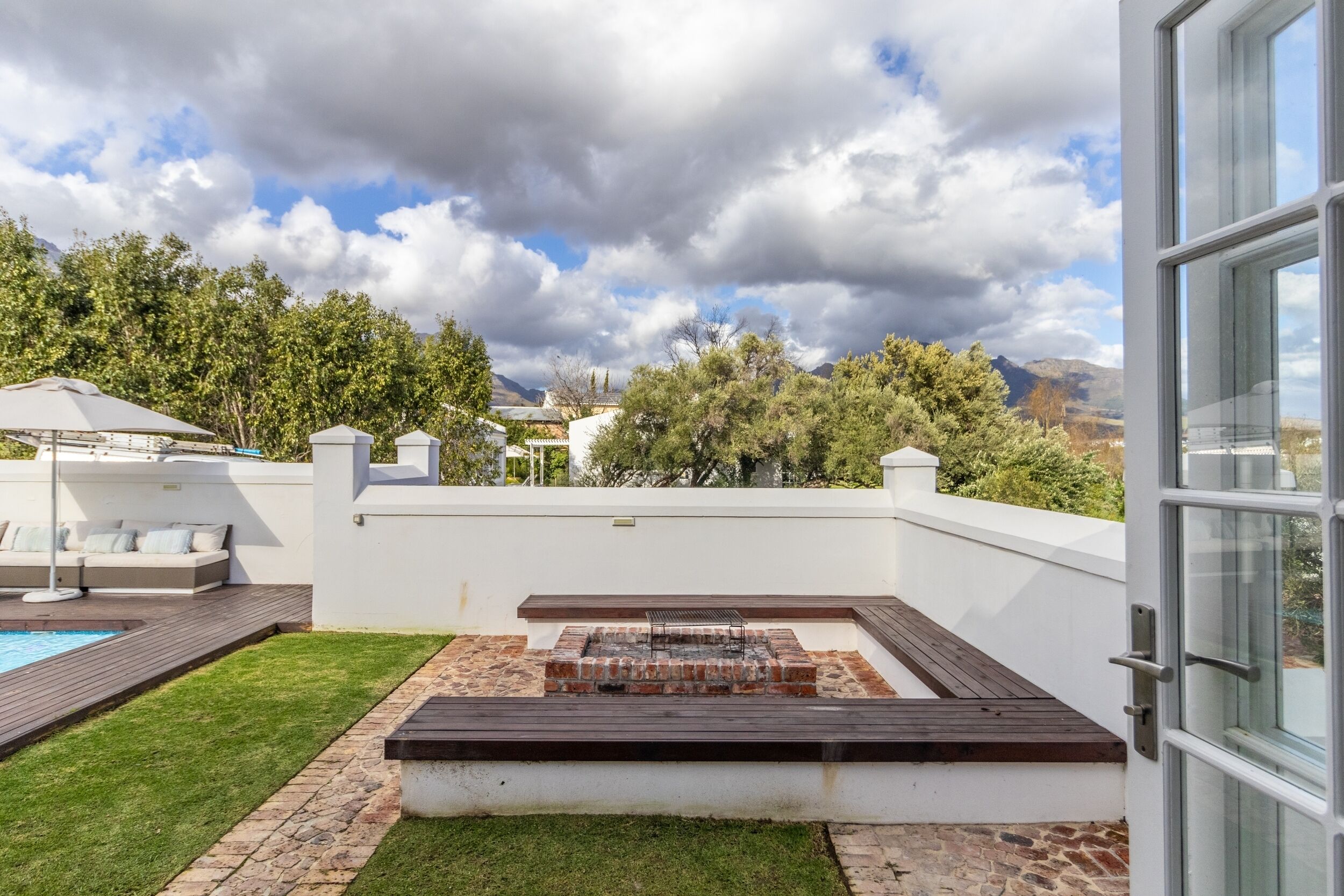 Sunset Farm Stellenbosch 4*