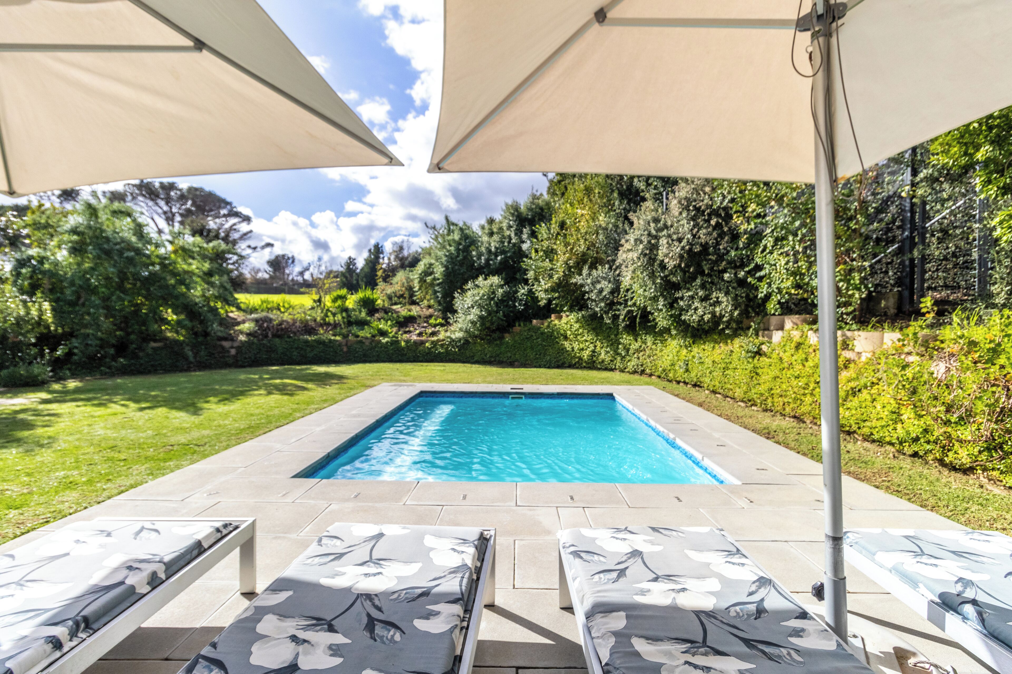 Sunset Farm Stellenbosch 4*