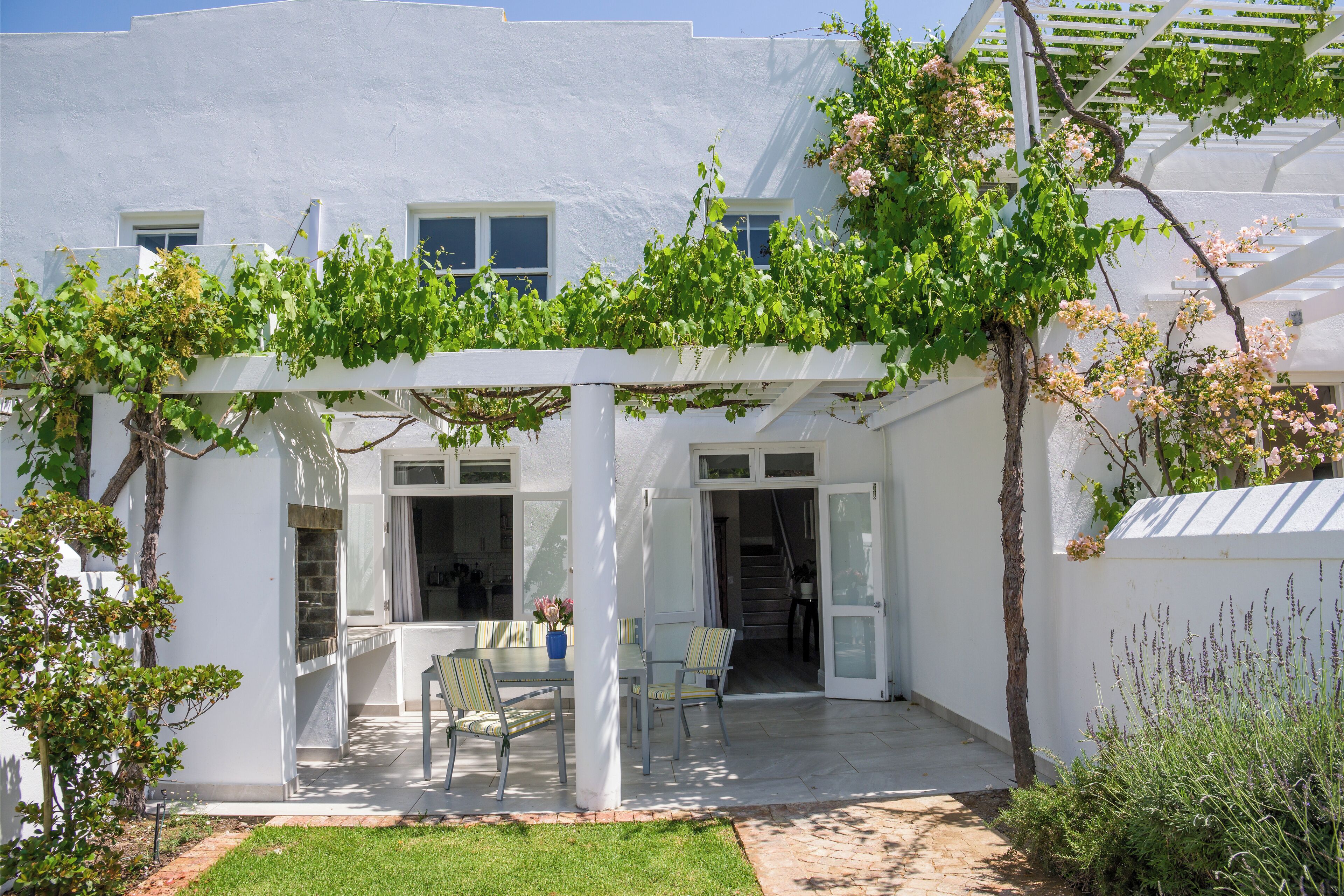 Sunset Farm Stellenbosch 4*
