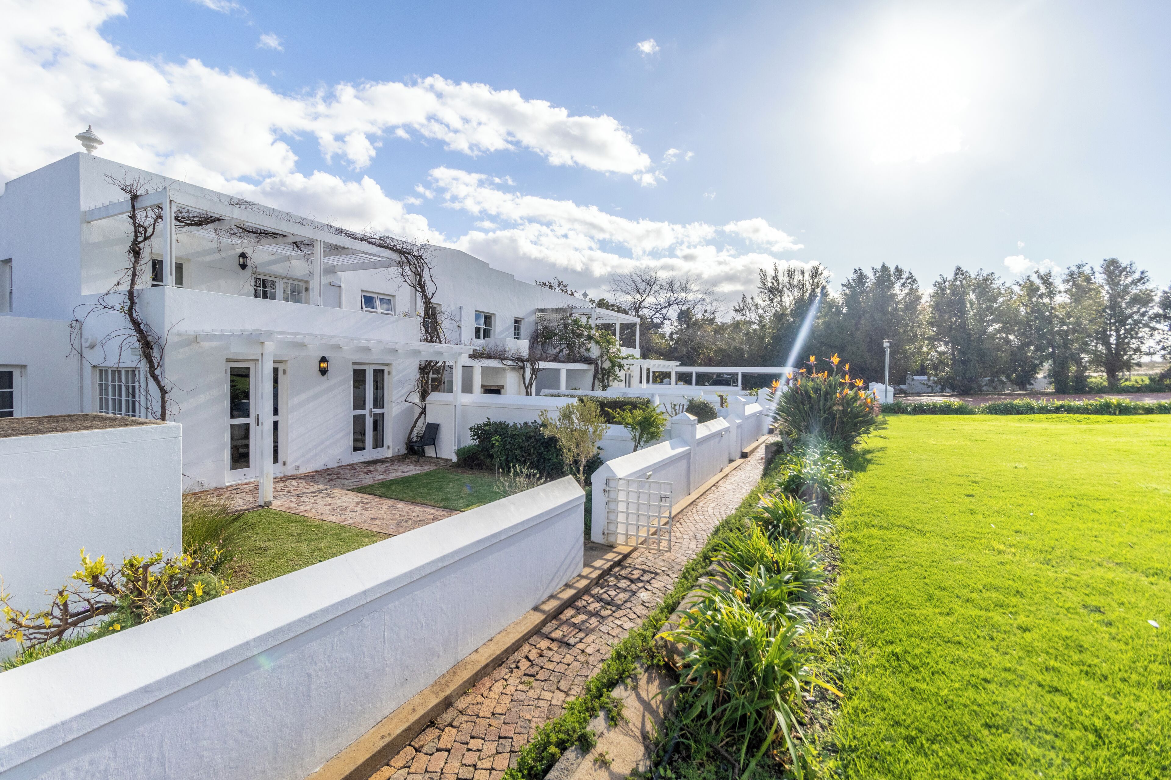 Sunset Farm Stellenbosch 4*