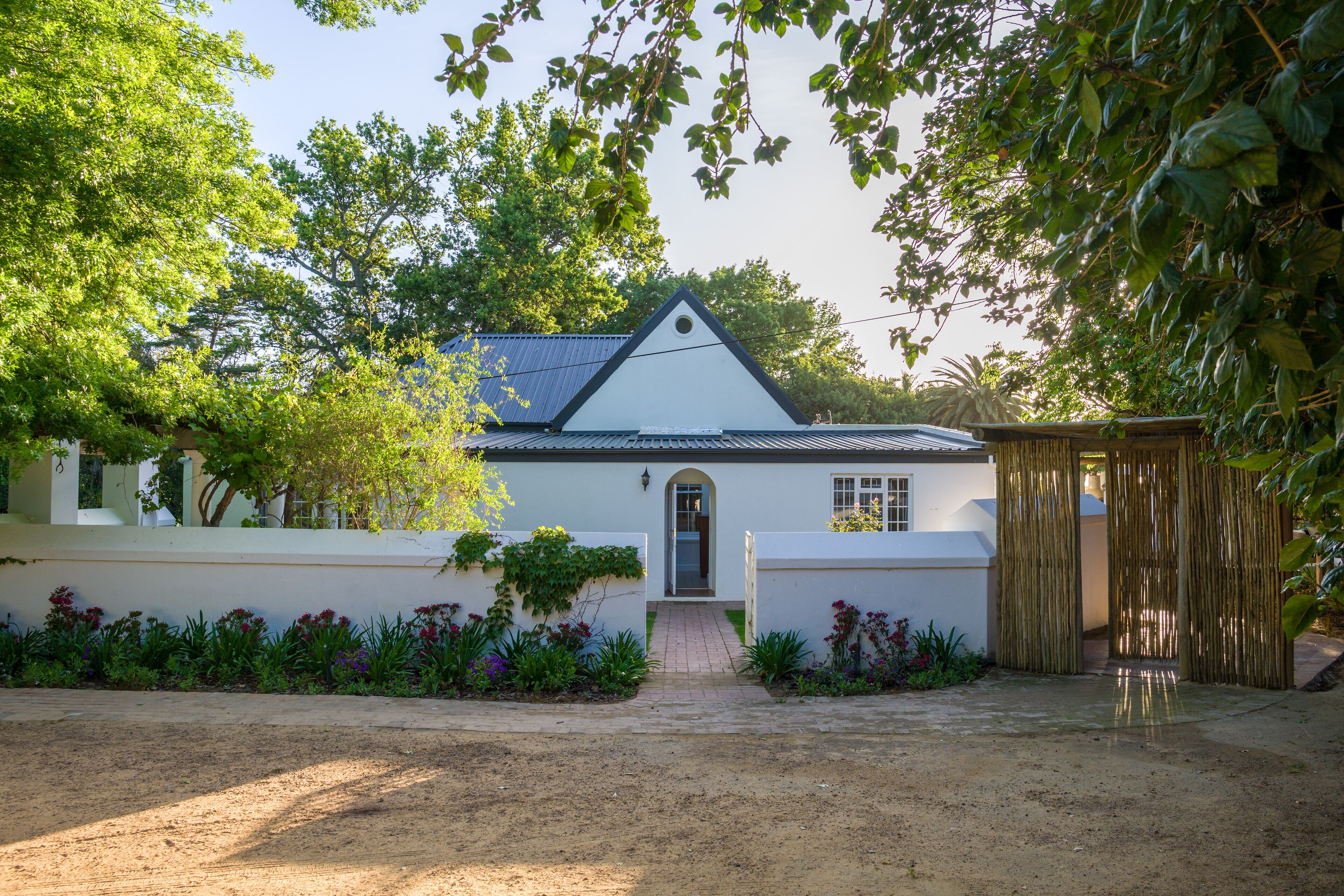 Sunset Farm Stellenbosch 4*