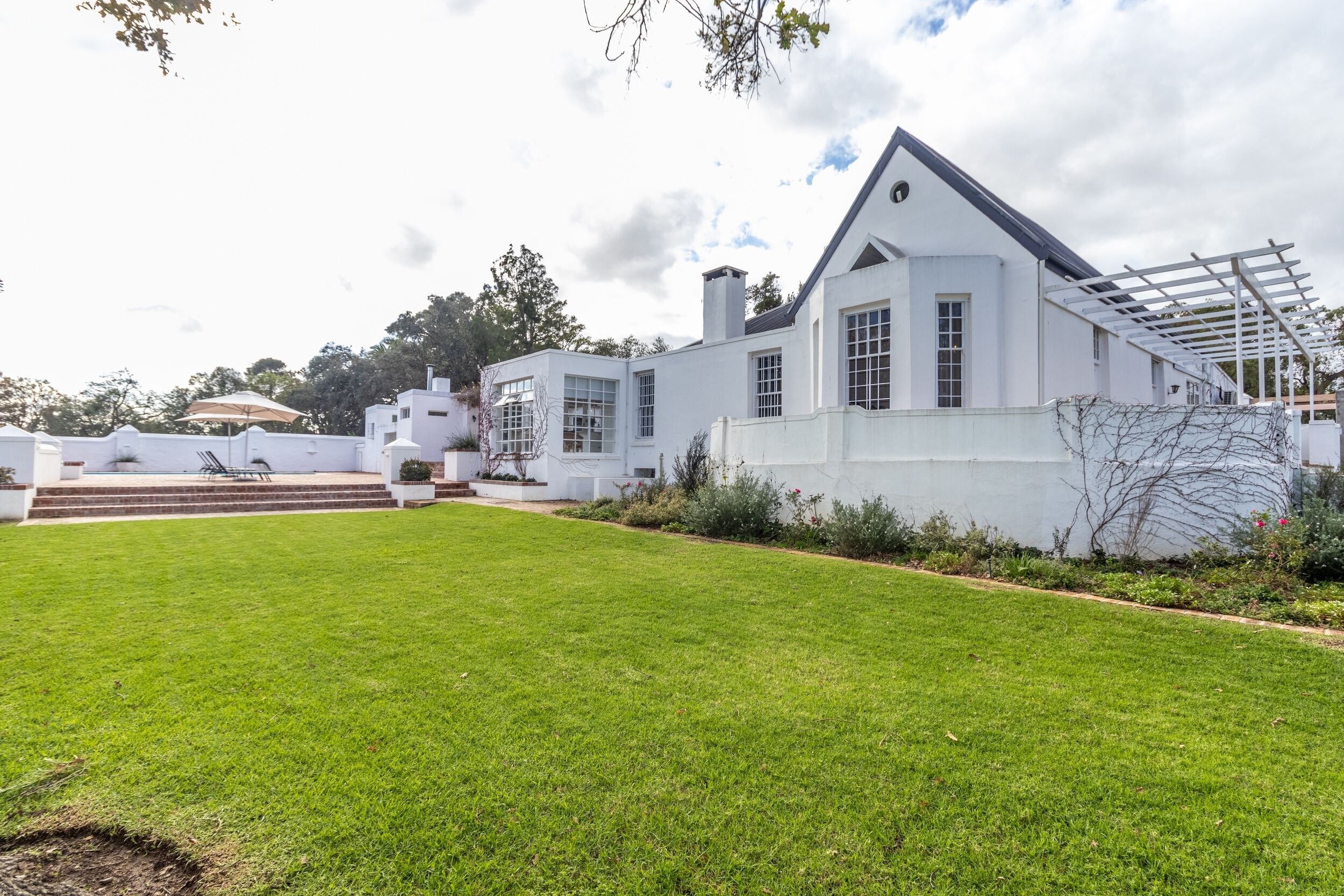 Sunset Farm Stellenbosch 4*