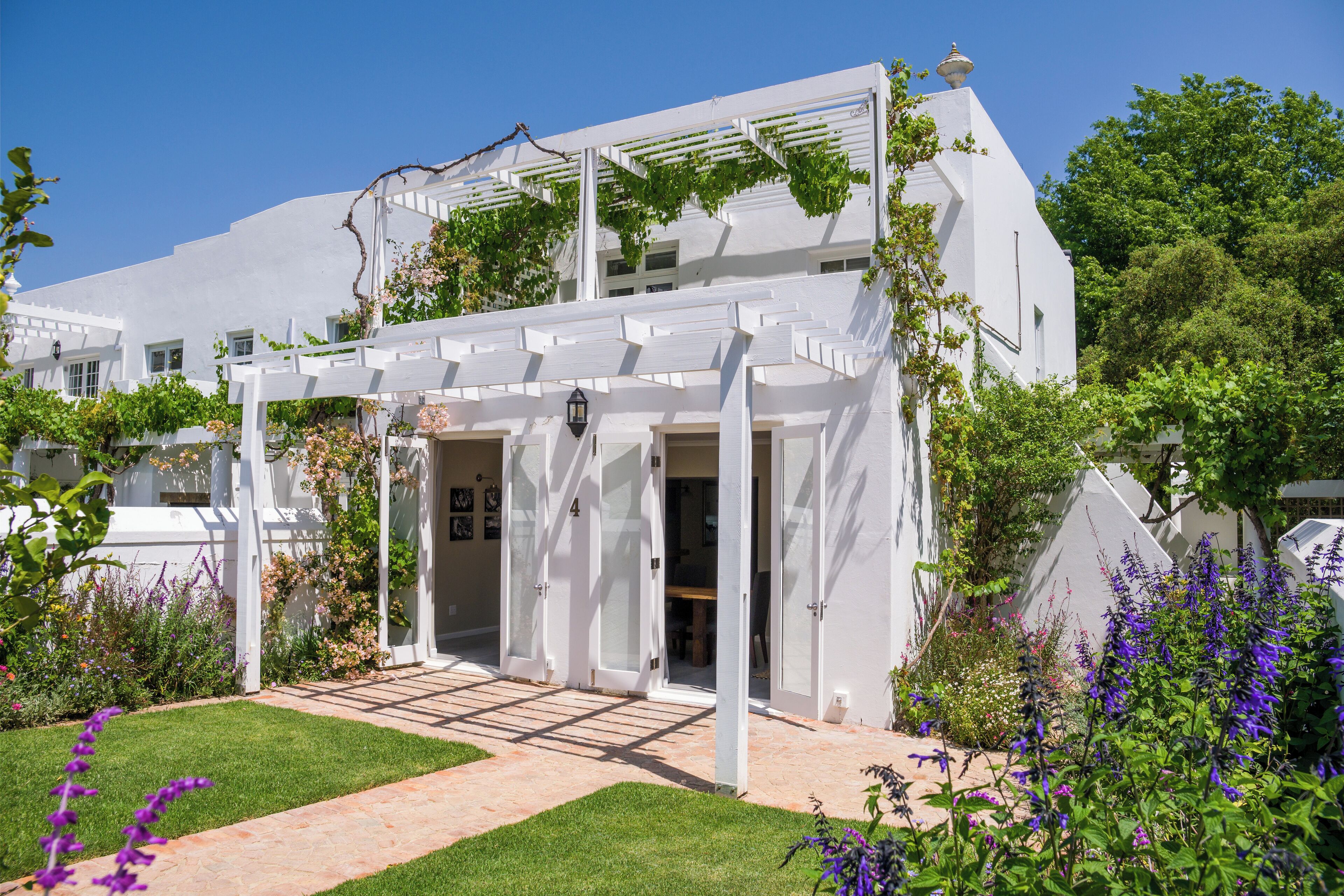 Sunset Farm Stellenbosch 4*
