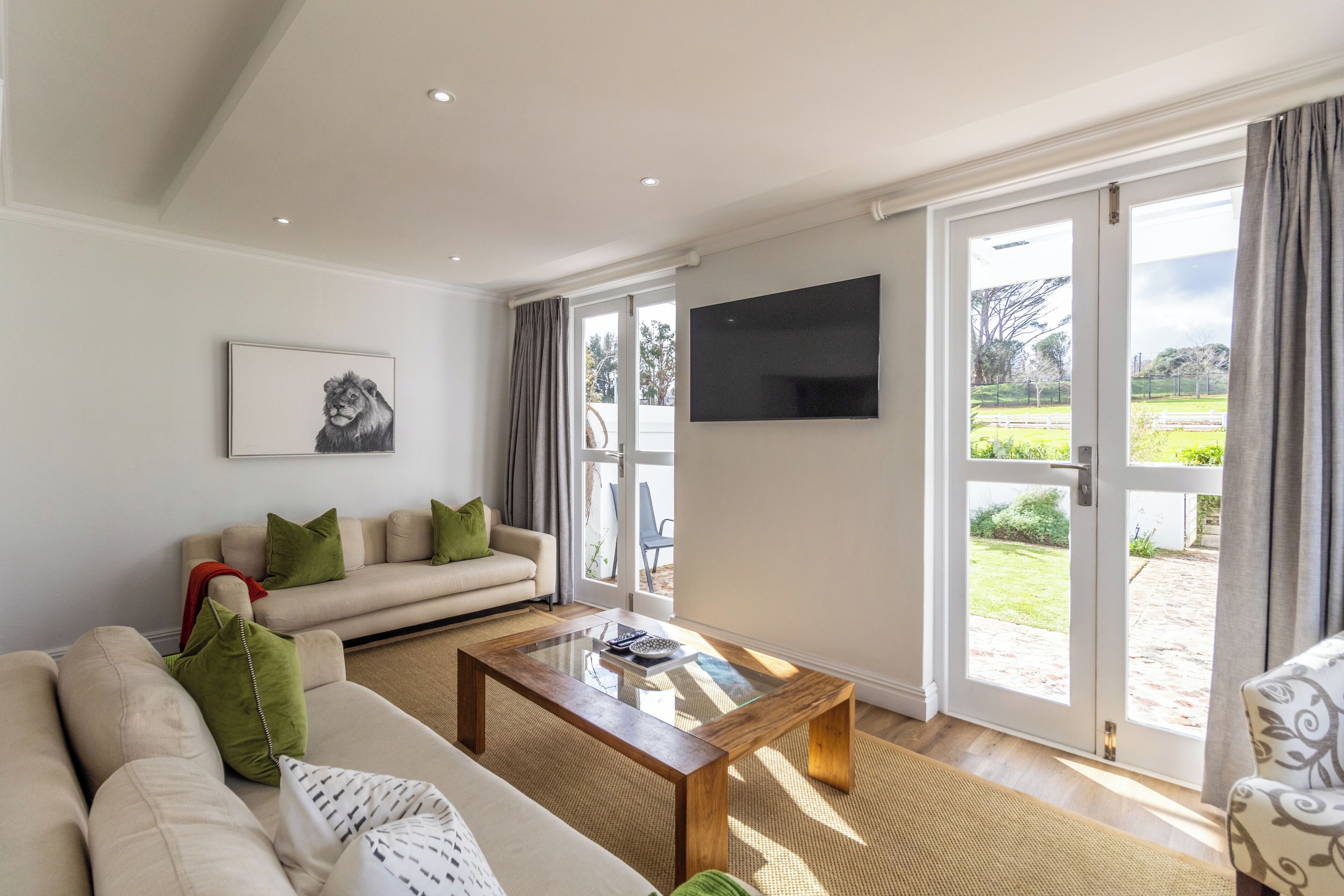 Sunset Farm Stellenbosch 4*