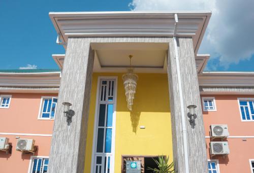 Gold Crown international Hotel 0*