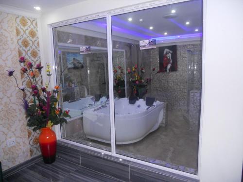 Gold Crown international Hotel 0*
