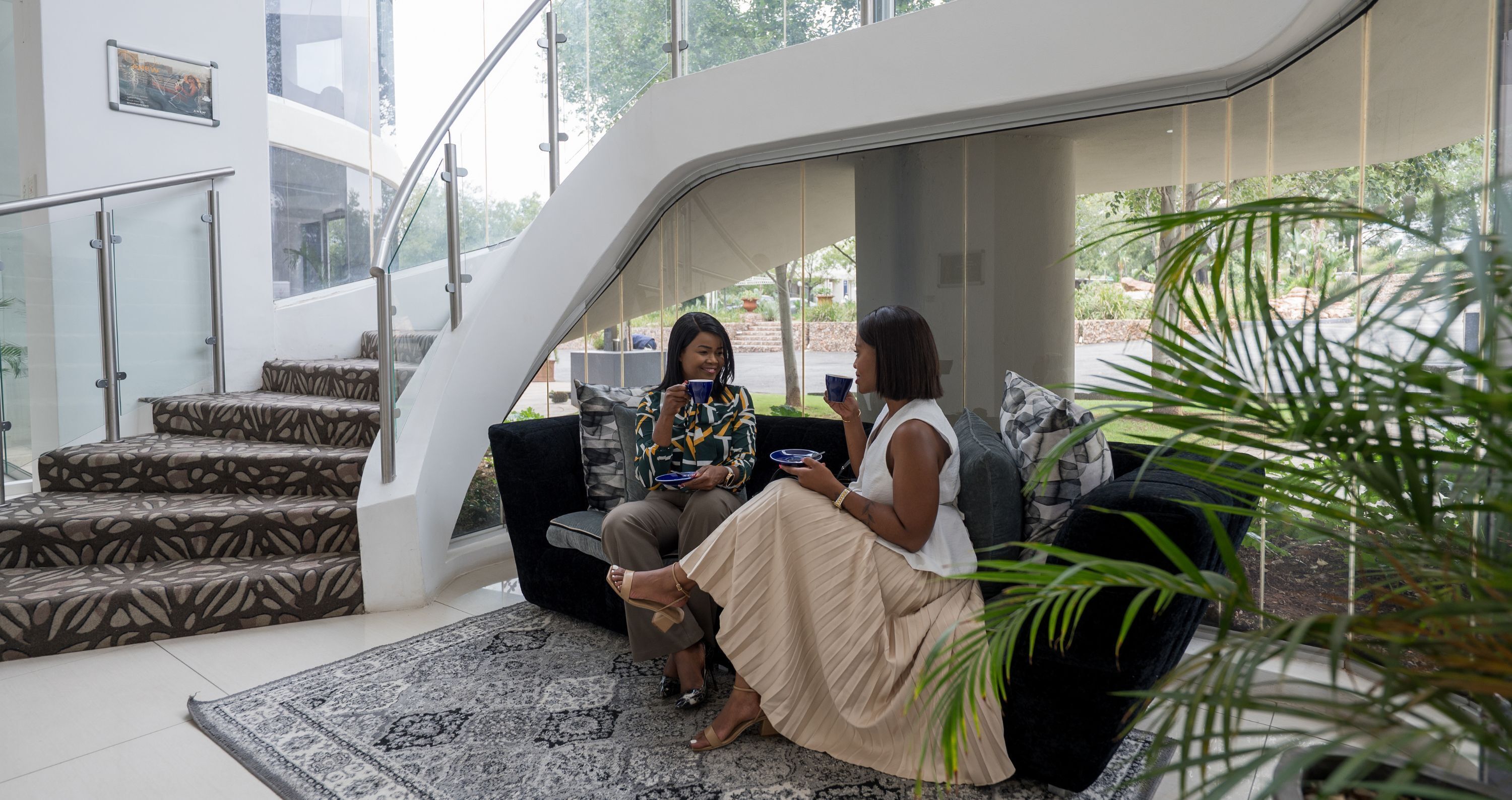 ANEW Hotel & Convention Centre OR Tambo 4*