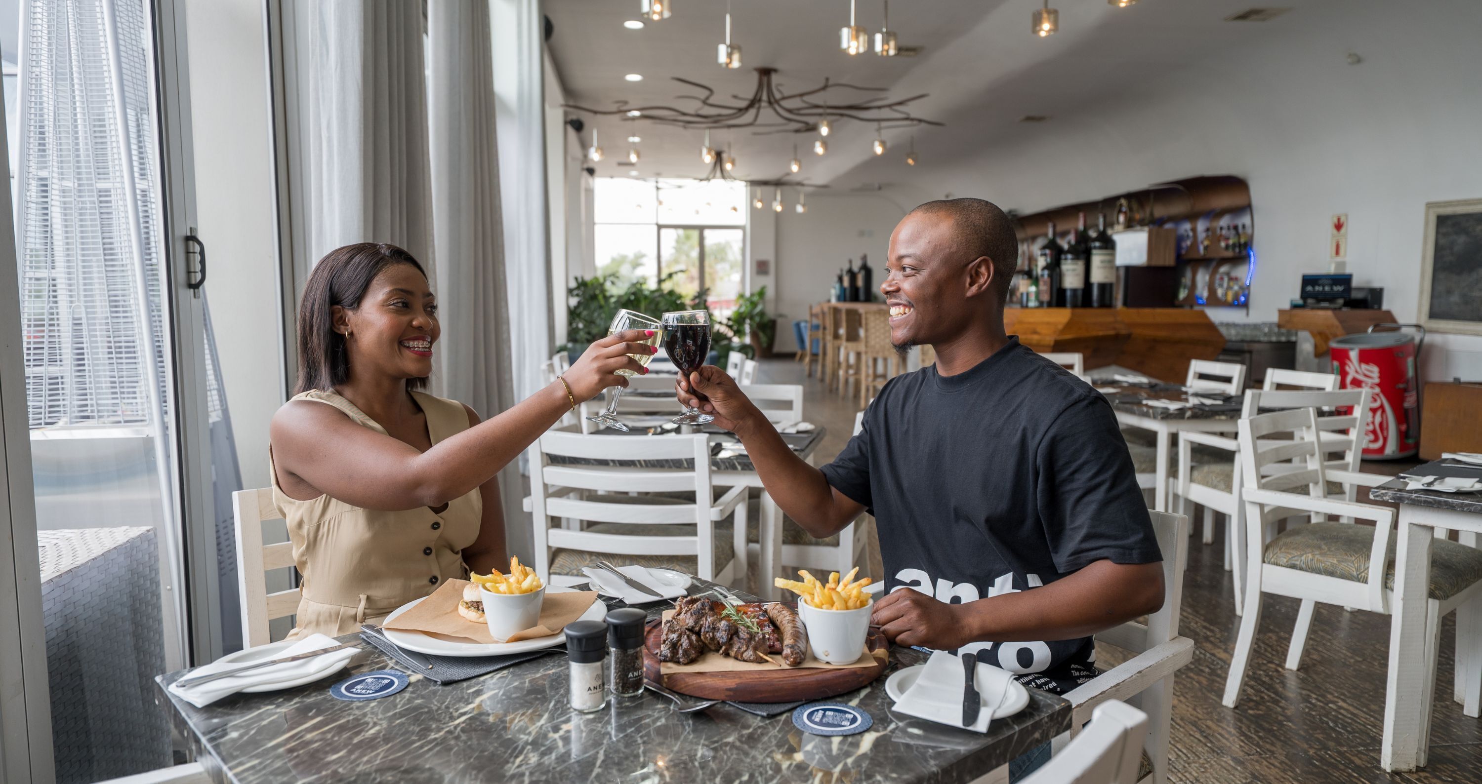 ANEW Hotel & Convention Centre OR Tambo 4*