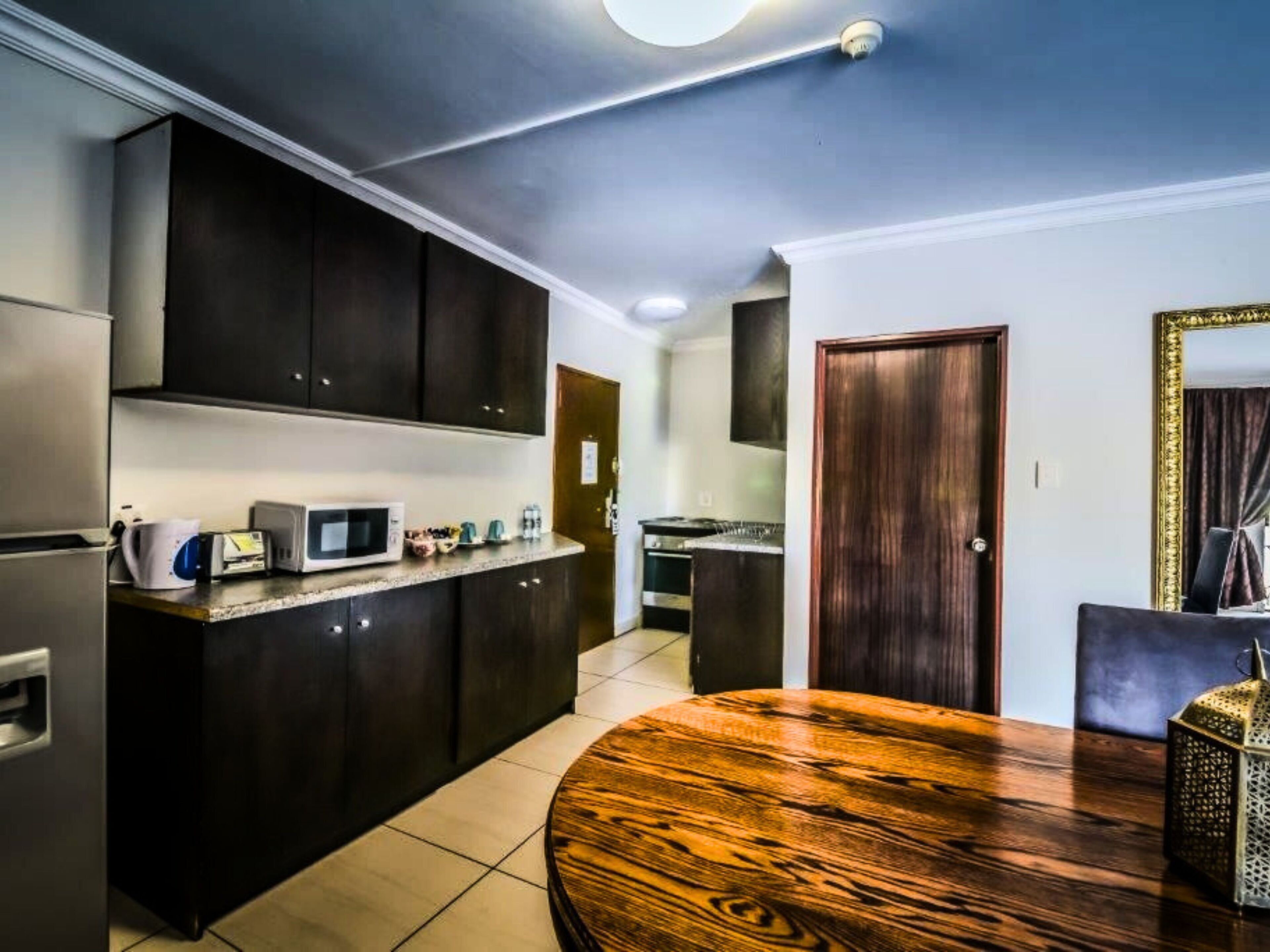 ANEW Hotel & Convention Centre OR Tambo 4*