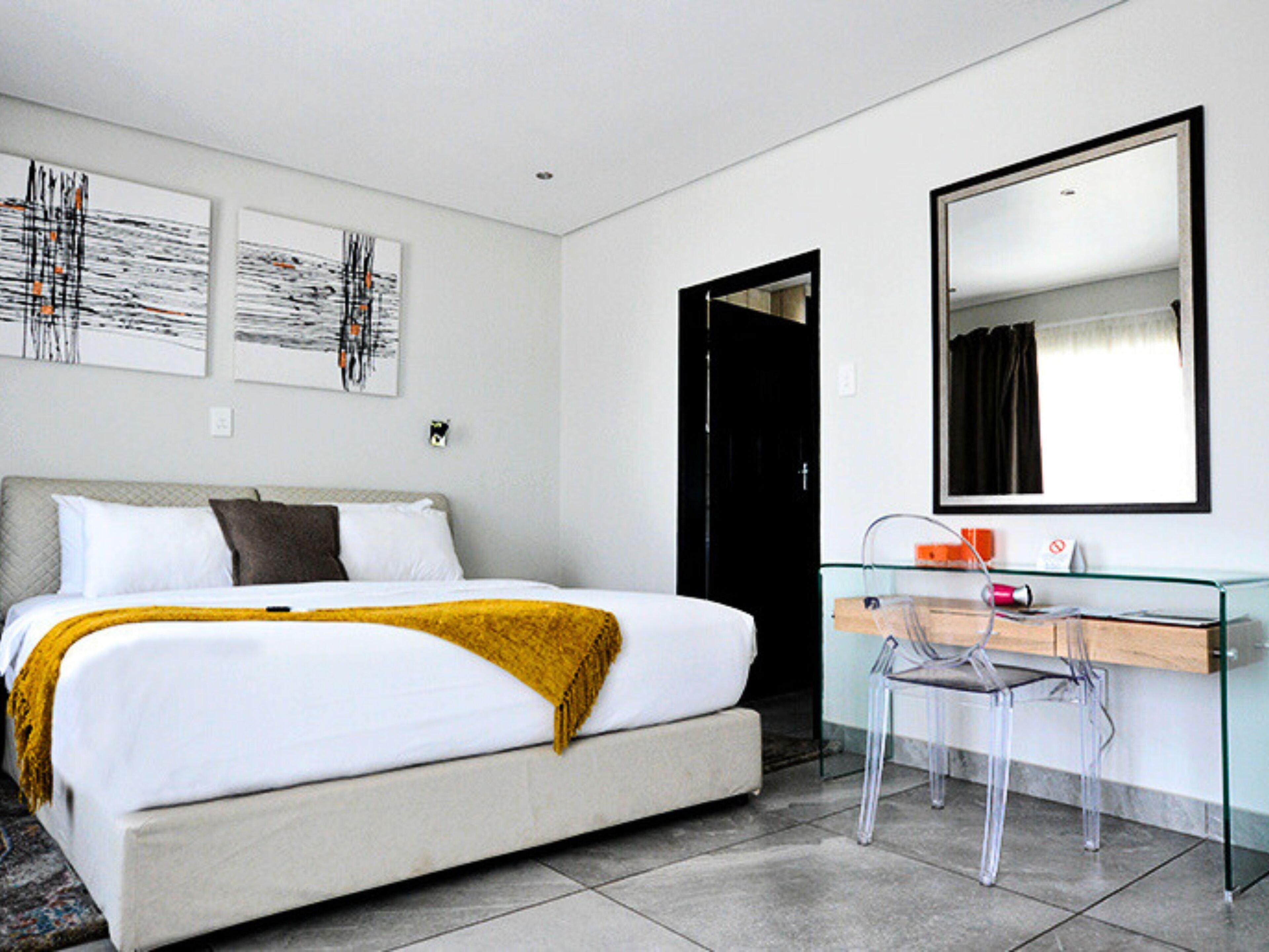 ANEW Hotel & Convention Centre OR Tambo 4*