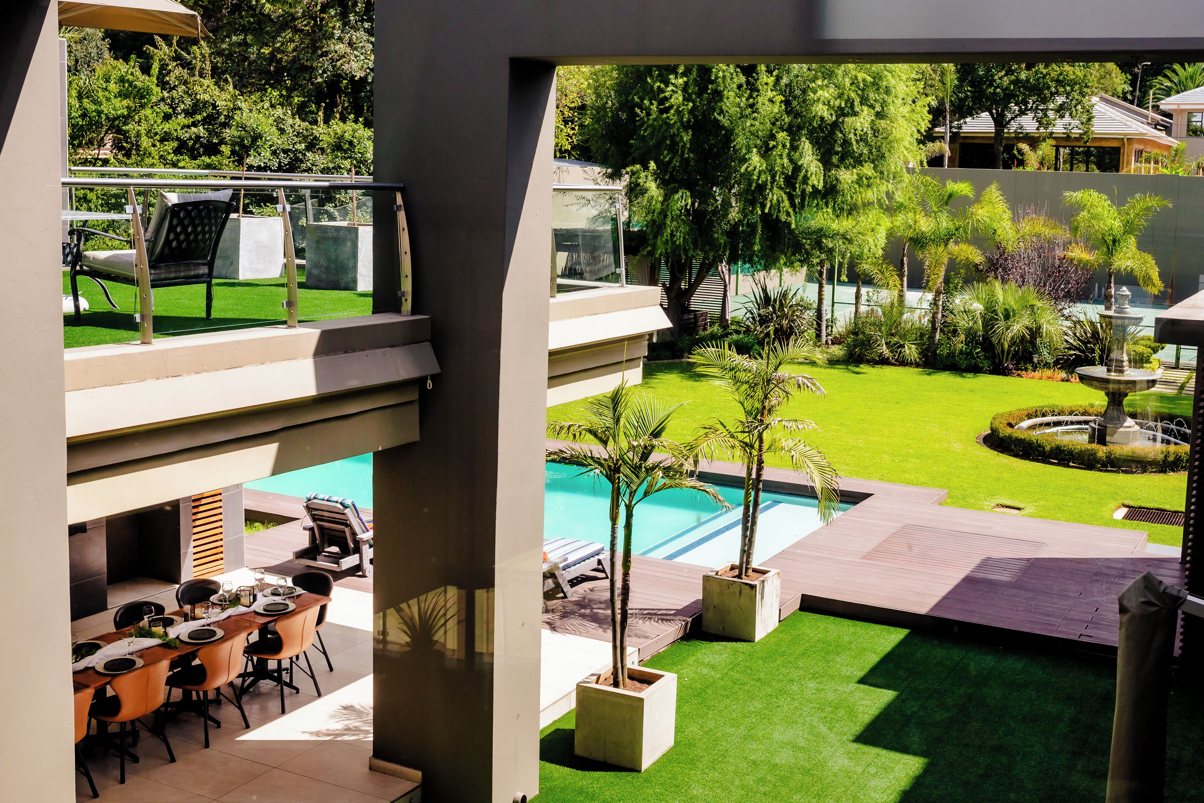 ONE O EIGHT BOUTIQUE HOTEL 4*