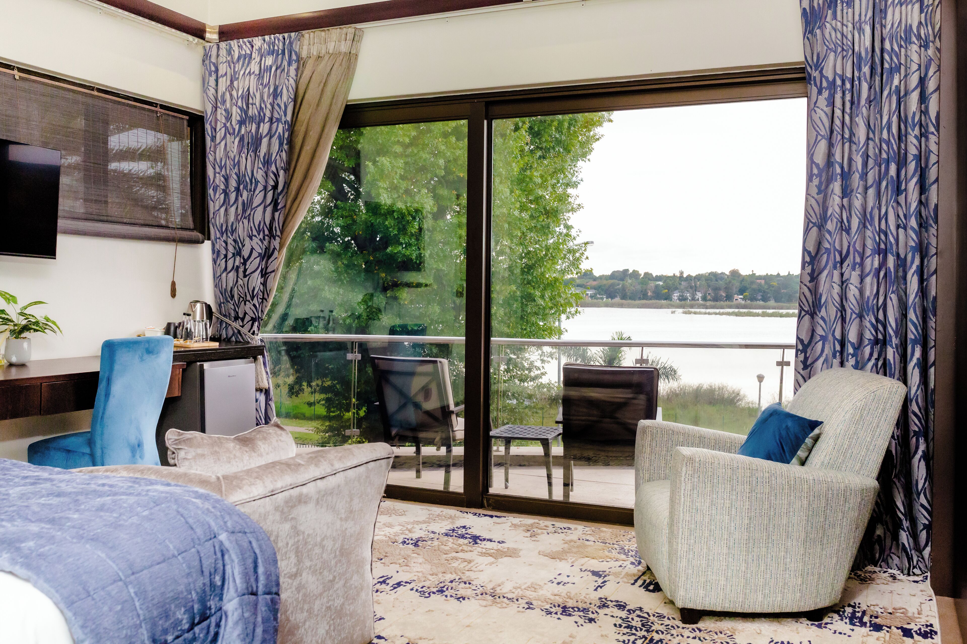 ONE O EIGHT BOUTIQUE HOTEL 4*