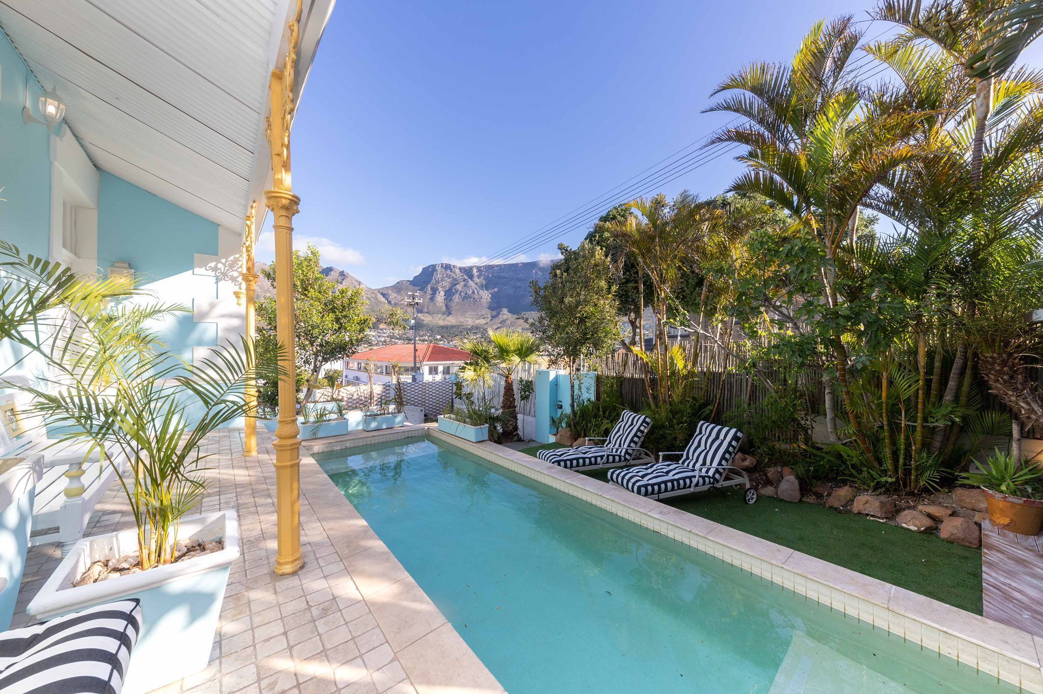 Amina Boutique Hotel 3*