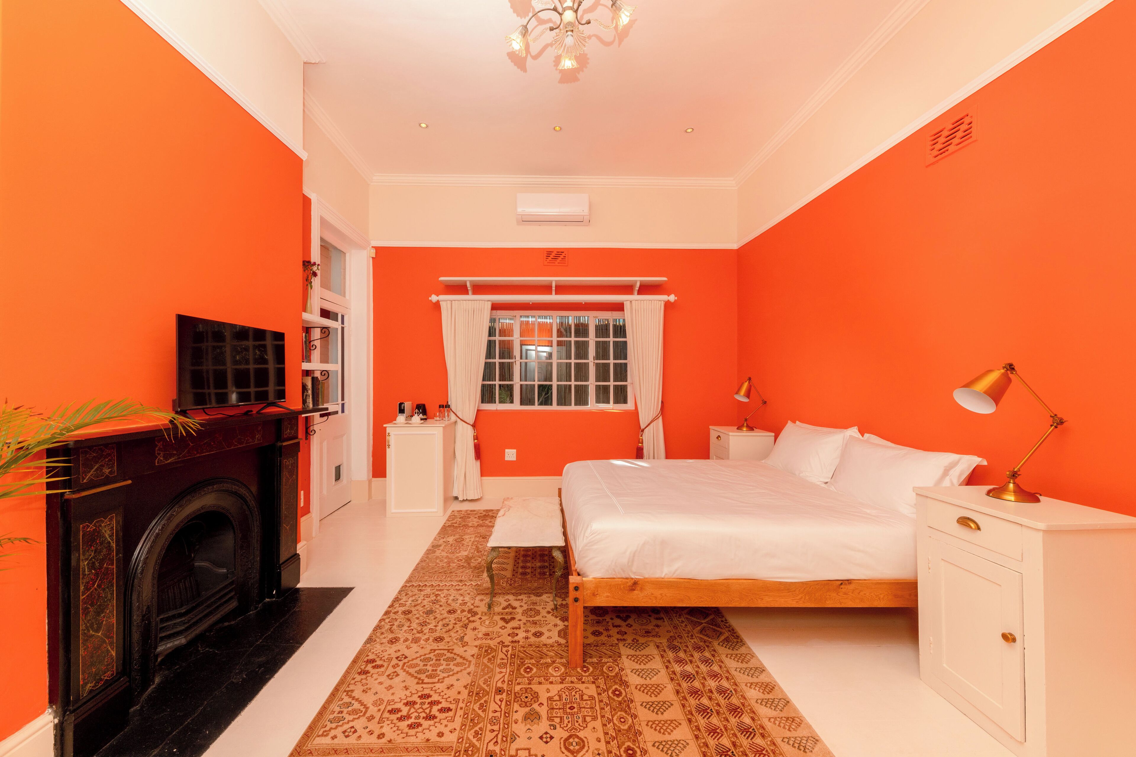 Amina Boutique Hotel 3*