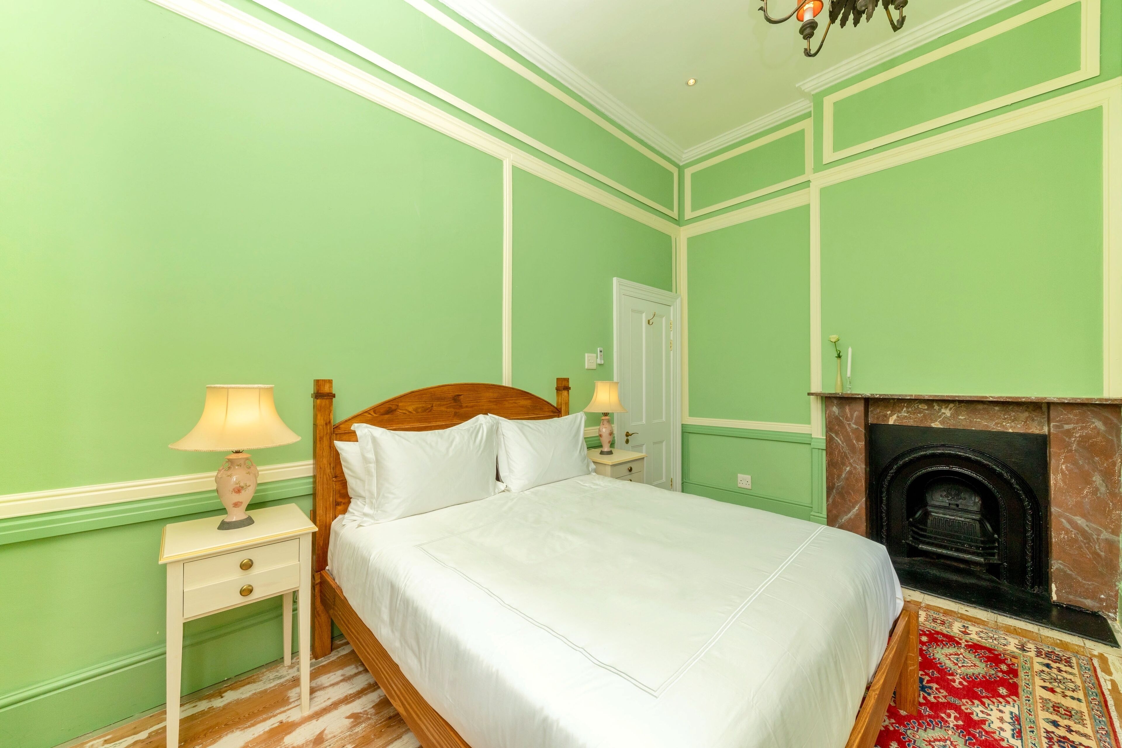 Amina Boutique Hotel 3*
