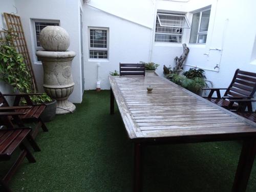 Big Skies Guesthouse 3*
