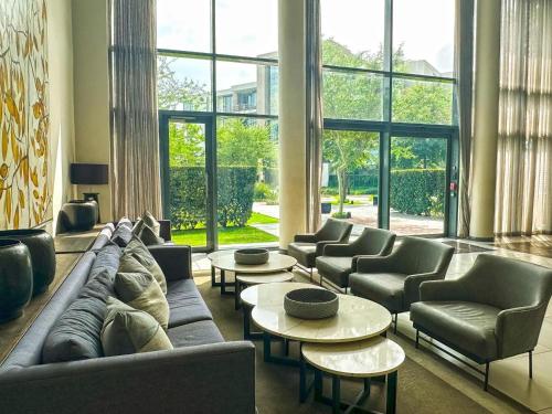 Menlyn Maine Luxury Rentals 0*