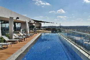 Menlyn Maine Luxury Rentals 0*