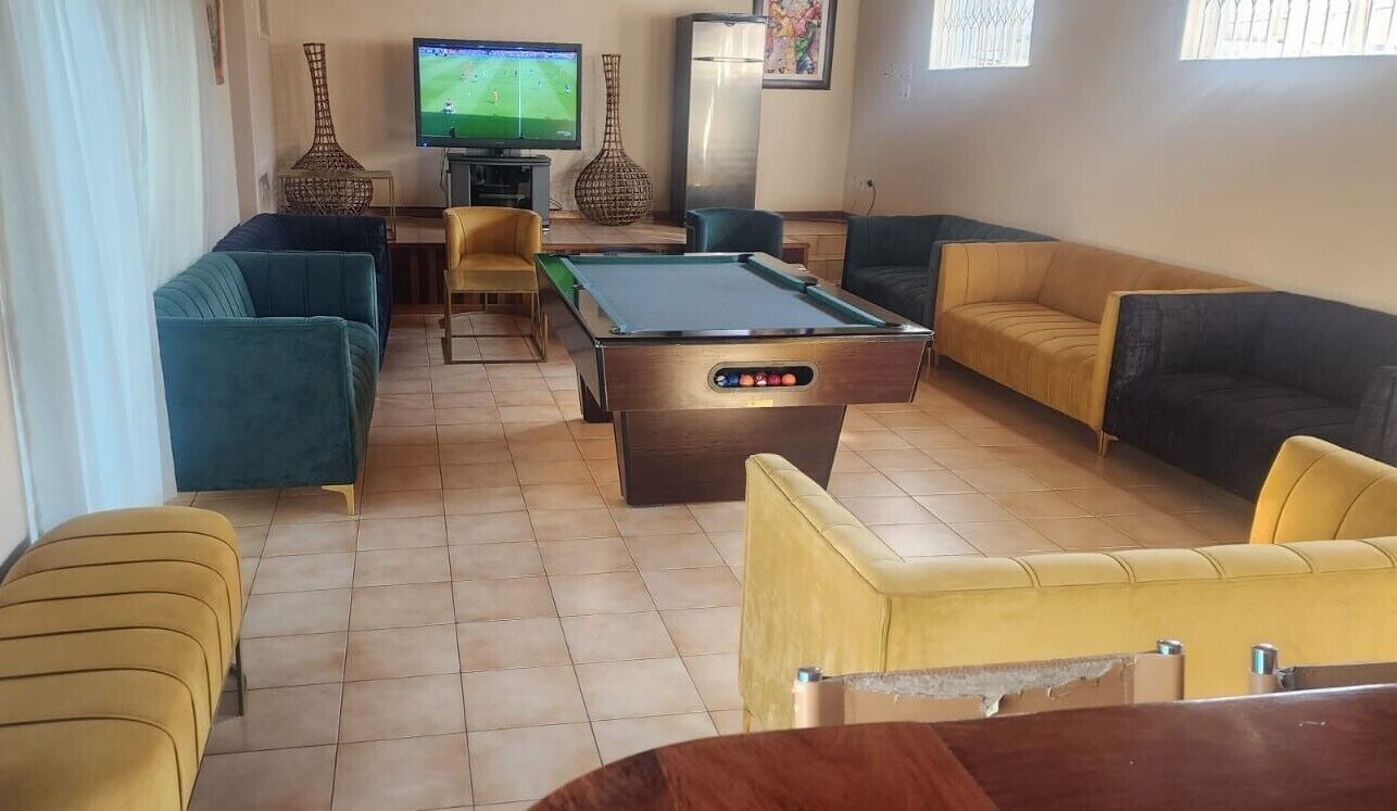 Orchids Lodge 0*