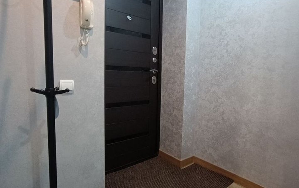 Бредихина 10 0*