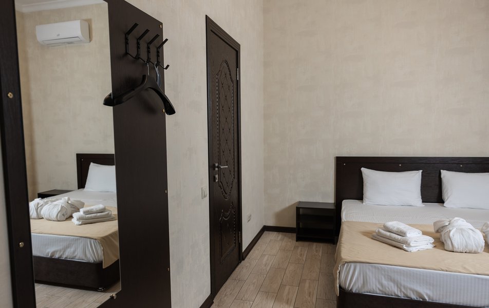ЕваХолл 0*