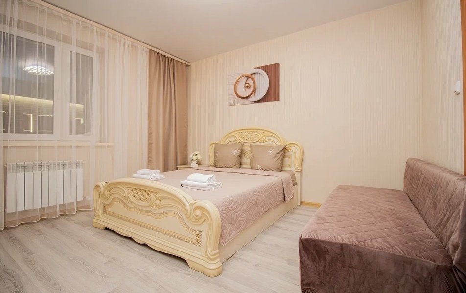 Четыре сезона в мкр. Тундровый 3 2*