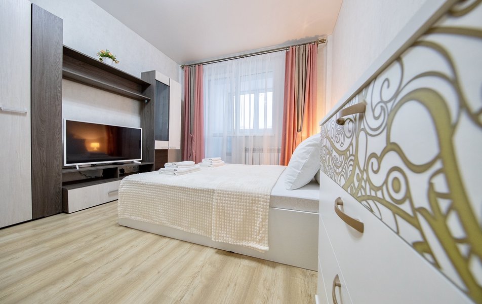 Четыре сезона в мкр. Тундровый 6 2*