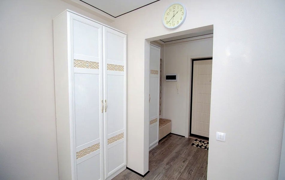 Четыре сезона в мкр. Энтузиастов 8 2*