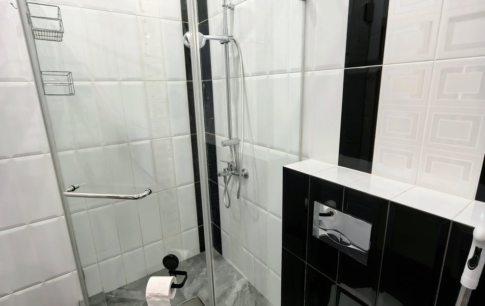 Уютные квартиры Омска, ул Красный Путь, д 101 к 1 0*