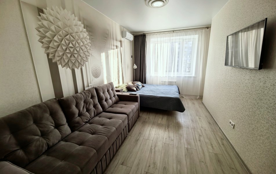 Уютные квартиры Омска, ул Красный Путь, д 101 к 1 0*