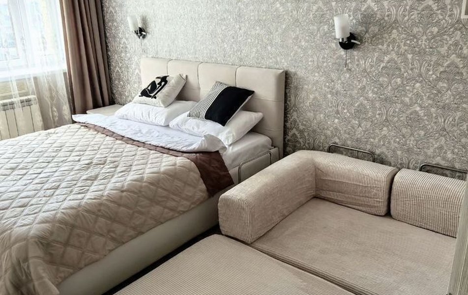 Уютные квартиры Омска, ул Красный Путь, д 101 к 1 0*