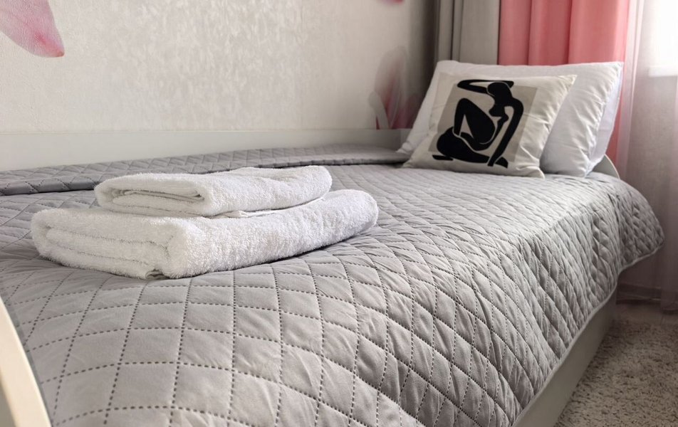 Уютные квартиры Омска, ул Красный Путь, д 101 к 1 0*