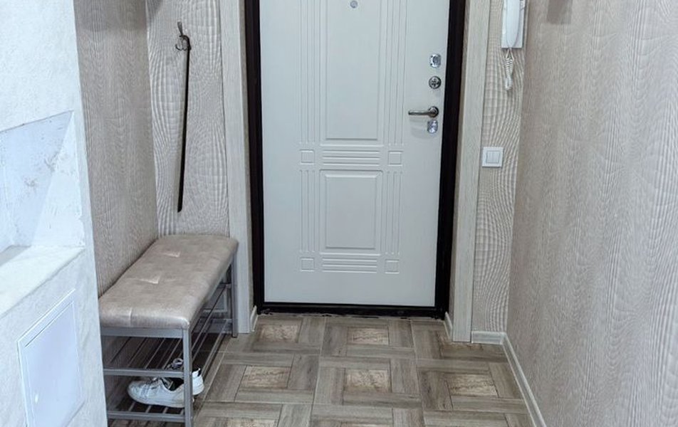 Уютные квартиры Омска, ул Красный Путь, д 101 к 1 0*